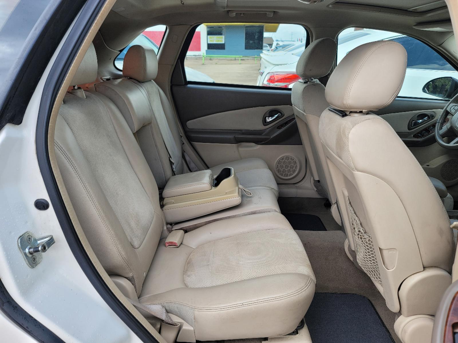 2004 WHITE /Beige Chevrolet MALIBU MAXX LT LT (1G1ZU64814F) with an V6 engine, Auto transmission, located at 2660 S.Garland Avenue, Garland, TX, 75041, (469) 298-3118, 32.885551, -96.655602 - CASH$$$$$$$$$$$ CAR......rnrnThis is a 2004 Chevy Malibu MAXX LT! Double Sunroof! Heated Seats! Come in for a test drive today. We are open from 10am-7pm Monday-Saturday. - Photo #17