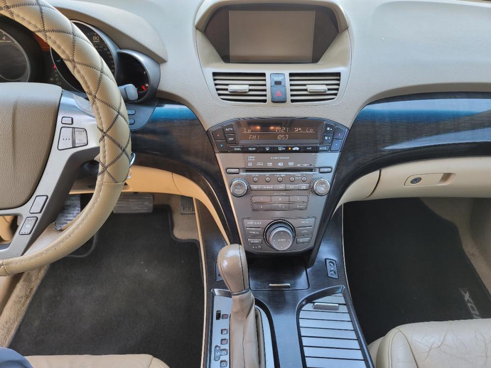 2008 DIAMOND WHITE /BEIGE ACURA MDX TECH PKG (2HNYD28628H) , AUTO transmission, located at 2660 S.Garland Avenue, Garland, TX, 75041, (469) 298-3118, 32.885551, -96.655602 - CASH$$$$$$$$$$$rnrnThis is a 2008 ACURA MDX TECH PKG! NAVIGATION! BACK UP CAMERA, SUNROOF, 3RD ROW, HEATED/LEATHER SEATS, AND MORE! Super Clean! Come in for a test drive today. We are open from 10am-7pm Monday-Saturday.rnrn Call or text us with any questions at 469-649-7803, or email us at dallasaut - Photo #12
