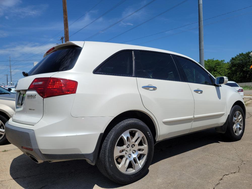 2008 DIAMOND WHITE /BEIGE ACURA MDX TECH PKG (2HNYD28628H) , AUTO transmission, located at 2660 S.Garland Avenue, Garland, TX, 75041, (469) 298-3118, 32.885551, -96.655602 - CASH$$$$$$$$$$$rnrnThis is a 2008 ACURA MDX TECH PKG! NAVIGATION! BACK UP CAMERA, SUNROOF, 3RD ROW, HEATED/LEATHER SEATS, AND MORE! Super Clean! Come in for a test drive today. We are open from 10am-7pm Monday-Saturday.rnrn Call or text us with any questions at 469-649-7803, or email us at dallasaut - Photo #3