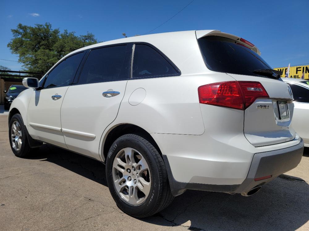 2008 DIAMOND WHITE /BEIGE ACURA MDX TECH PKG (2HNYD28628H) , AUTO transmission, located at 2660 S.Garland Avenue, Garland, TX, 75041, (469) 298-3118, 32.885551, -96.655602 - CASH$$$$$$$$$$$rnrnThis is a 2008 ACURA MDX TECH PKG! NAVIGATION! BACK UP CAMERA, SUNROOF, 3RD ROW, HEATED/LEATHER SEATS, AND MORE! Super Clean! Come in for a test drive today. We are open from 10am-7pm Monday-Saturday.rnrn Call or text us with any questions at 469-649-7803, or email us at dallasaut - Photo #5