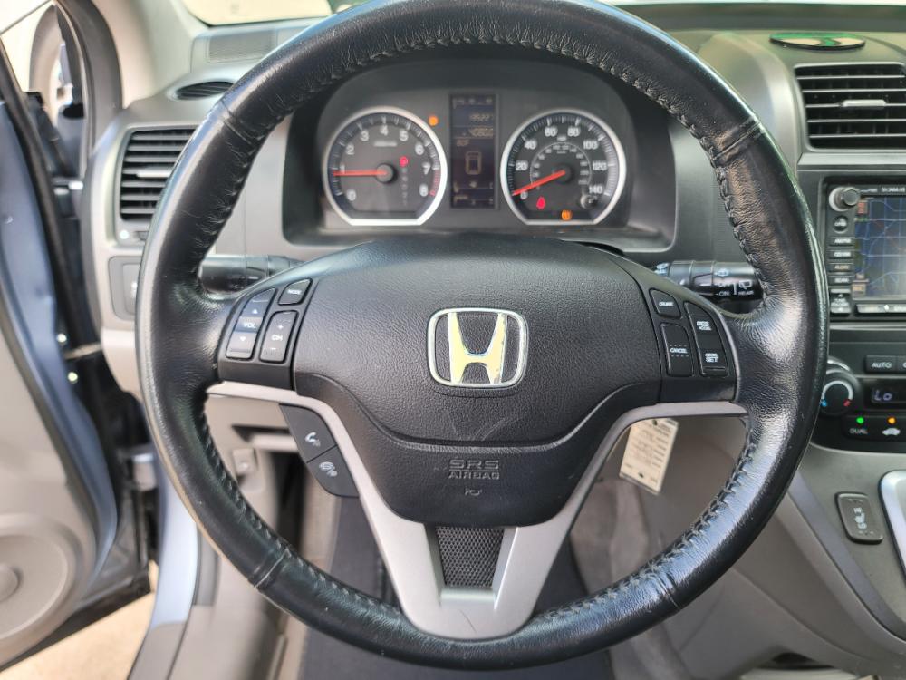2010 BLUE Honda CR-V EX-L (5J6RE3H75AL) with an 2.4L L4 DOHC 16V engine, 5-Speed Automatic transmission, located at 2660 S.Garland Avenue, Garland, TX, 75041, (469) 298-3118, 32.885551, -96.655602 - Welcome to DallasAutos4Less, one of the Premier BUY HERE PAY HERE Dealers in the North Dallas Area. We specialize in financing to people with NO CREDIT or BAD CREDIT. We need proof of income, proof of residence, and a ID. Come buy your new car from us today!!rnrnThis is a very well cared for 2010 Ho - Photo #12
