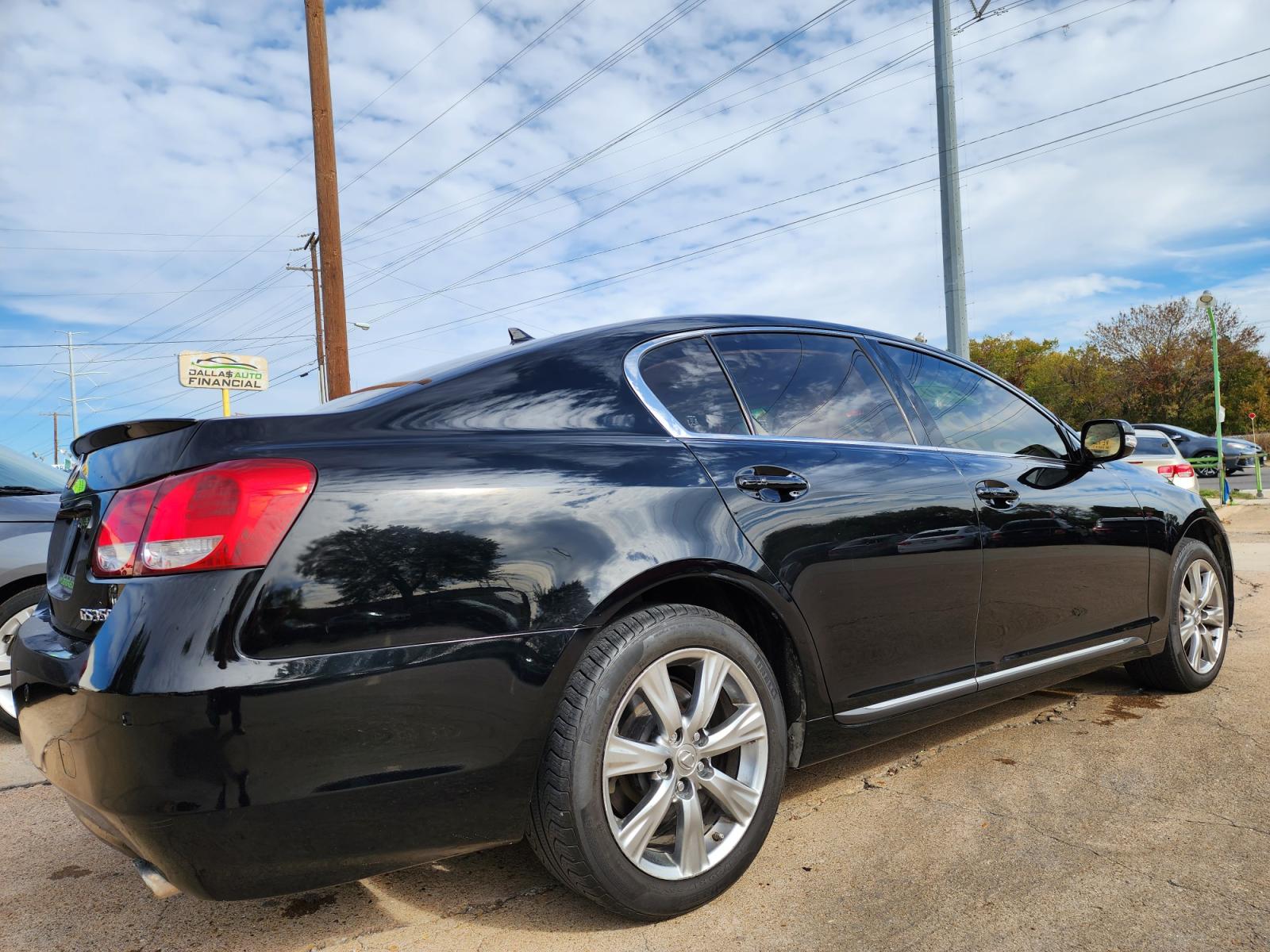 2010 BLACK Lexus GS GS 350 (JTHCE1KS5A0) with an 3.5L V6 DOHC 24V engine, 6-Speed Automatic transmission, located at 2660 S.Garland Avenue, Garland, TX, 75041, (469) 298-3118, 32.885551, -96.655602 - Welcome to DallasAutos4Less, one of the Premier BUY HERE PAY HERE Dealers in the North Dallas Area. We specialize in financing to people with NO CREDIT or BAD CREDIT. We need proof of income, proof of residence, and a ID. Come buy your new car from us today!!rnrnThis is a Loaded 2010 LEXUS GS 350 AW - Photo #4