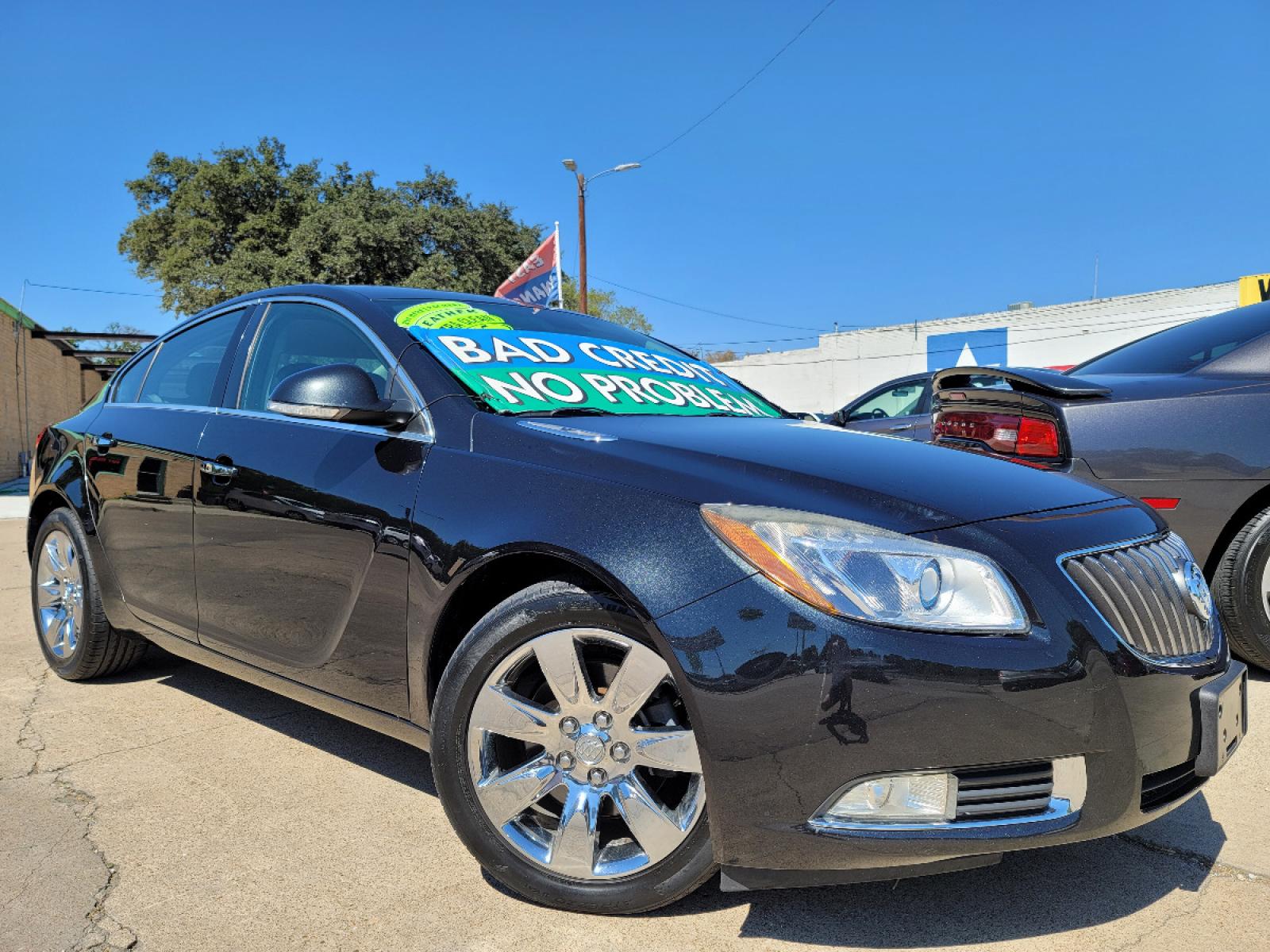2012 BLACK /BLACK Buick Regal Turbo Premium 2 (2G4GT5GV7C9) with an 2.0L L4 DOHC 16V TURBO FFV engine, 6-Speed Automatic transmission, located at 2660 S.Garland Avenue, Garland, TX, 75041, (469) 298-3118, 32.885551, -96.655602 - Welcome to DallasAutos4Less, one of the Premier BUY HERE PAY HERE Dealers in the North Dallas Area. We specialize in financing to people with NO CREDIT or BAD CREDIT. We need proof of income, proof of residence, and a ID. Come buy your new car from us today!!rnrnThis is a Loaded 2012 BUICK REGAL TUR - Photo #0