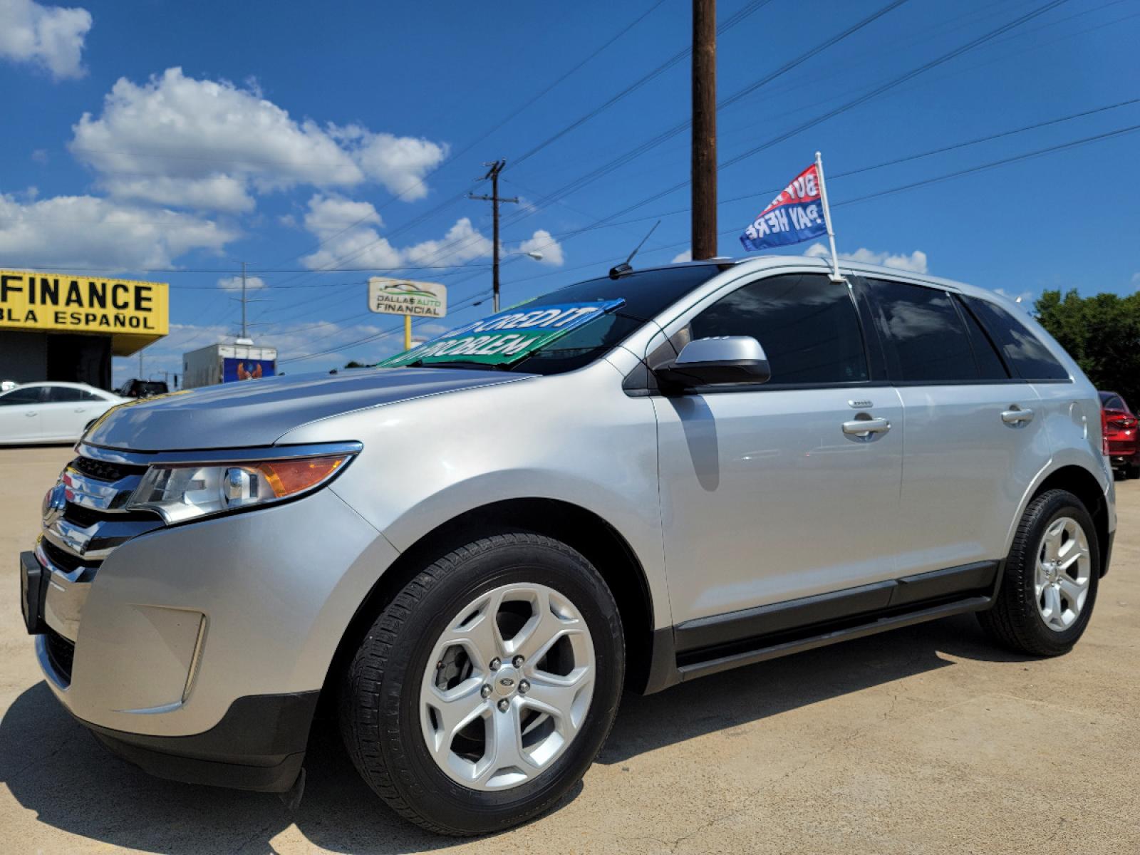 2013 SILVER /BLACK Ford Edge SEL (2FMDK3J91DB) with an 2.0L L4 DOHC 16V engine, 6-Speed Automatic transmission, located at 2660 S.Garland Avenue, Garland, TX, 75041, (469) 298-3118, 32.885551, -96.655602 - Welcome to DallasAutos4Less, one of the Premier BUY HERE PAY HERE Dealers in the North Dallas Area. We specialize in financing to people with NO CREDIT or BAD CREDIT. We need proof of income, proof of residence, and a ID. Come buy your new car from us today!!rnrnThis is a very well cared for 2013 FO - Photo #7