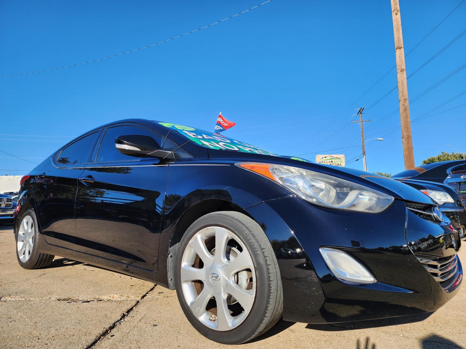 2013 BLACK /BEIGE Hyundai Elantra LIMITED (KMHDH4AE6DU) with an 1.8L L4 DOHC 16V engine, 6-Speed Automatic transmission, located at 2660 S.Garland Avenue, Garland, TX, 75041, (469) 298-3118, 32.885551, -96.655602 - Welcome to DallasAutos4Less, one of the Premier BUY HERE PAY HERE Dealers in the North Dallas Area. We specialize in financing to people with NO CREDIT or BAD CREDIT. We need proof of income, proof of residence, and a ID. Come buy your new car from us today!!rnrnThis is a very clean 2013 HYUNDAI ELA - Photo #2