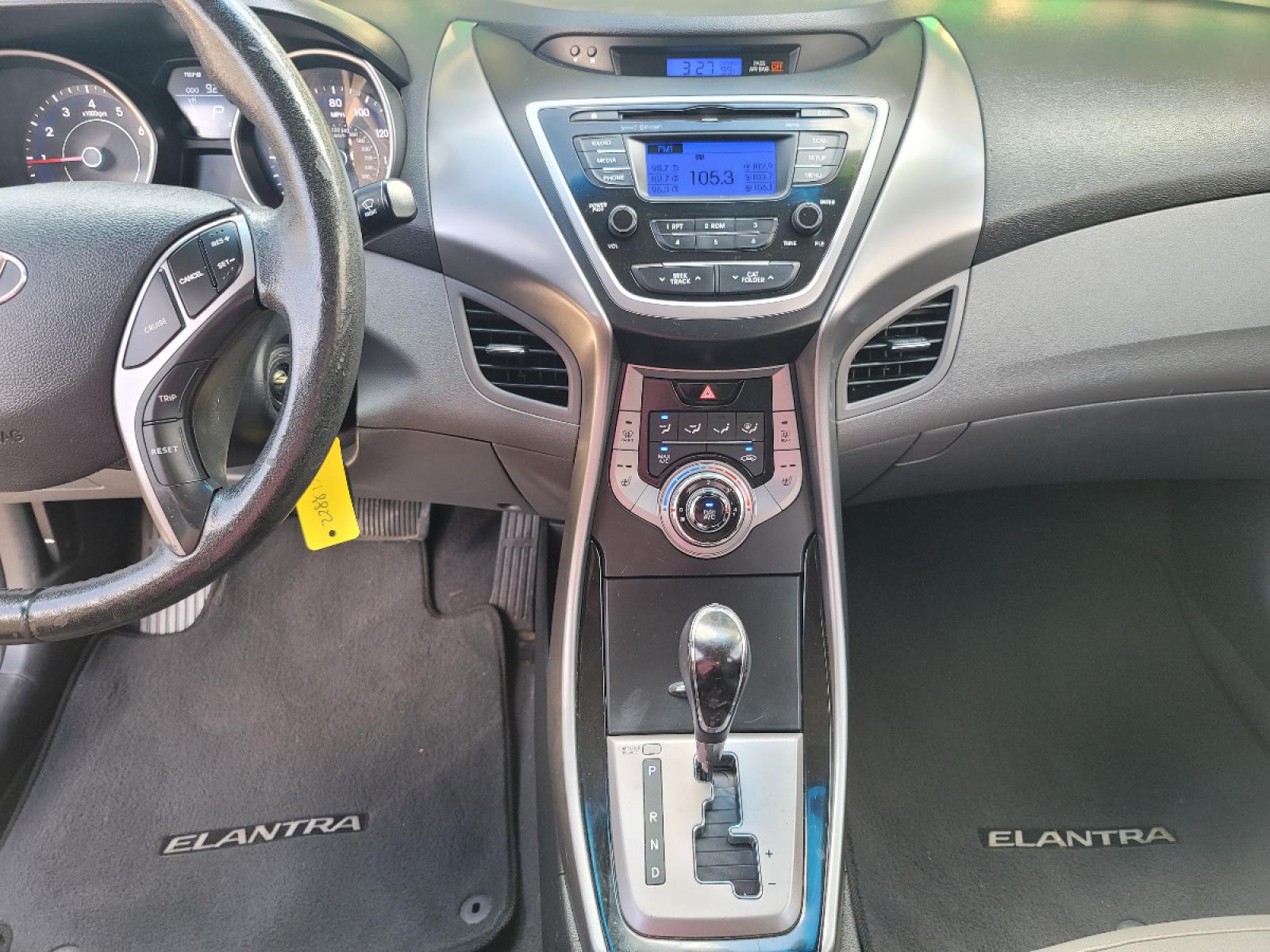 2013 GRAY Hyundai Elantra Limited (5NPDH4AE8DH) with an 1.8L L4 DOHC 16V engine, 6-Speed Automatic transmission, located at 2660 S.Garland Avenue, Garland, TX, 75041, (469) 298-3118, 32.885551, -96.655602 - Welcome to DallasAutos4Less, one of the Premier BUY HERE PAY HERE Dealers in the North Dallas Area. We specialize in financing to people with NO CREDIT or BAD CREDIT. We need proof of income, proof of residence, and a ID. Come buy your new car from us today!!rnrnThis is a Very clean 2013 HYUNDAI ELA - Photo #14