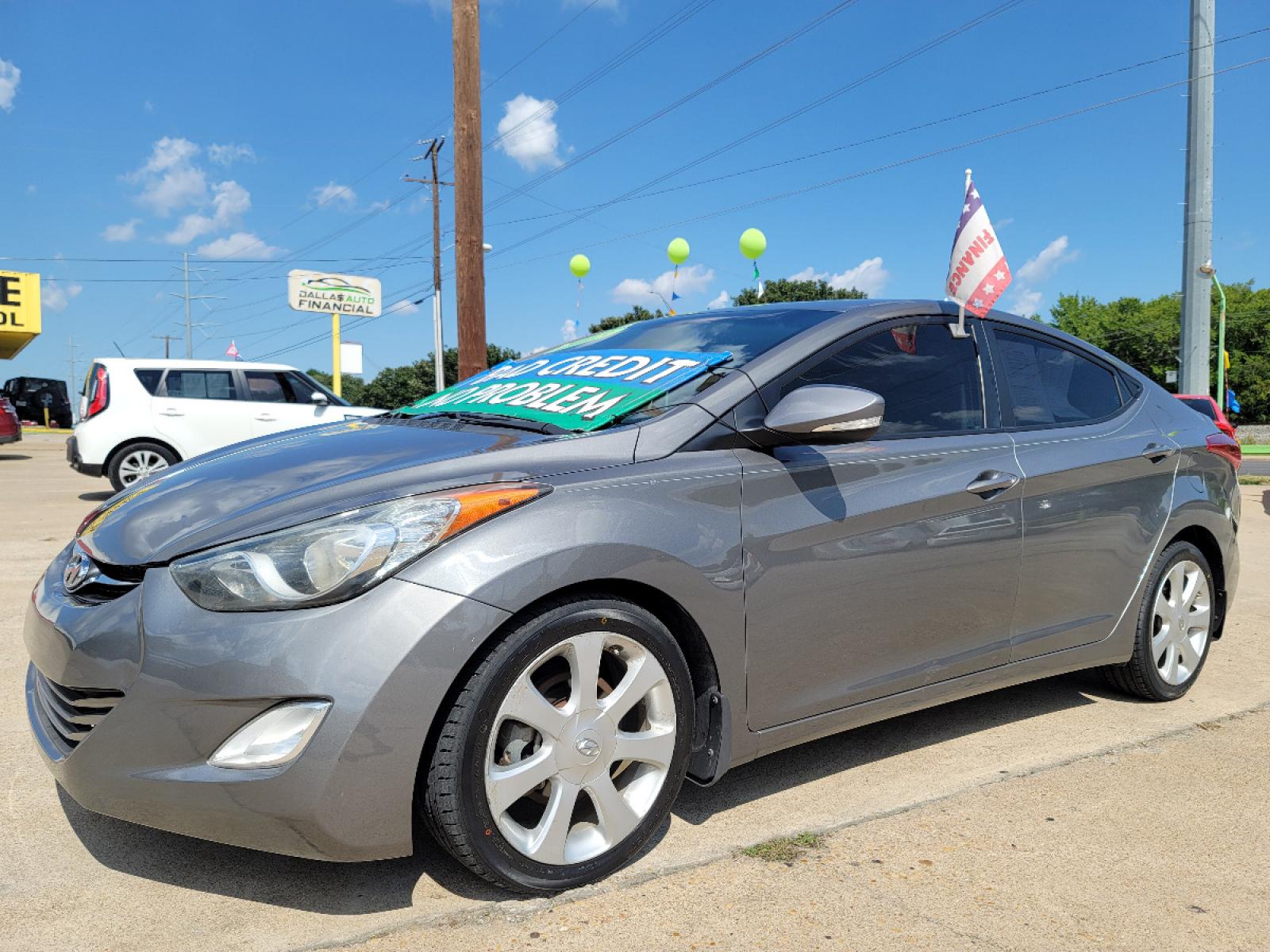 2013 GRAY Hyundai Elantra Limited (5NPDH4AE8DH) with an 1.8L L4 DOHC 16V engine, 6-Speed Automatic transmission, located at 2660 S.Garland Avenue, Garland, TX, 75041, (469) 298-3118, 32.885551, -96.655602 - Welcome to DallasAutos4Less, one of the Premier BUY HERE PAY HERE Dealers in the North Dallas Area. We specialize in financing to people with NO CREDIT or BAD CREDIT. We need proof of income, proof of residence, and a ID. Come buy your new car from us today!!rnrnThis is a Very clean 2013 HYUNDAI ELA - Photo #7