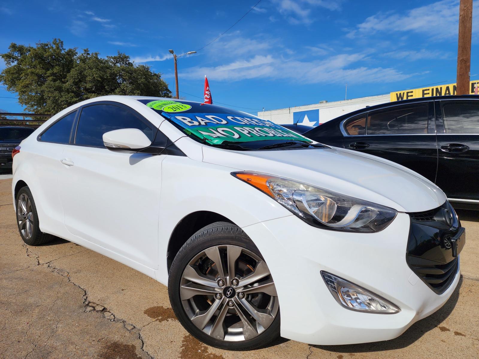2013 WHITE Hyundai Elantra GS (KMHDH6AEXDU) with an 1.8L L4 DOHC 16V engine, 6-Speed Automatic transmission, located at 2660 S.Garland Avenue, Garland, TX, 75041, (469) 298-3118, 32.885551, -96.655602 - Photo #0