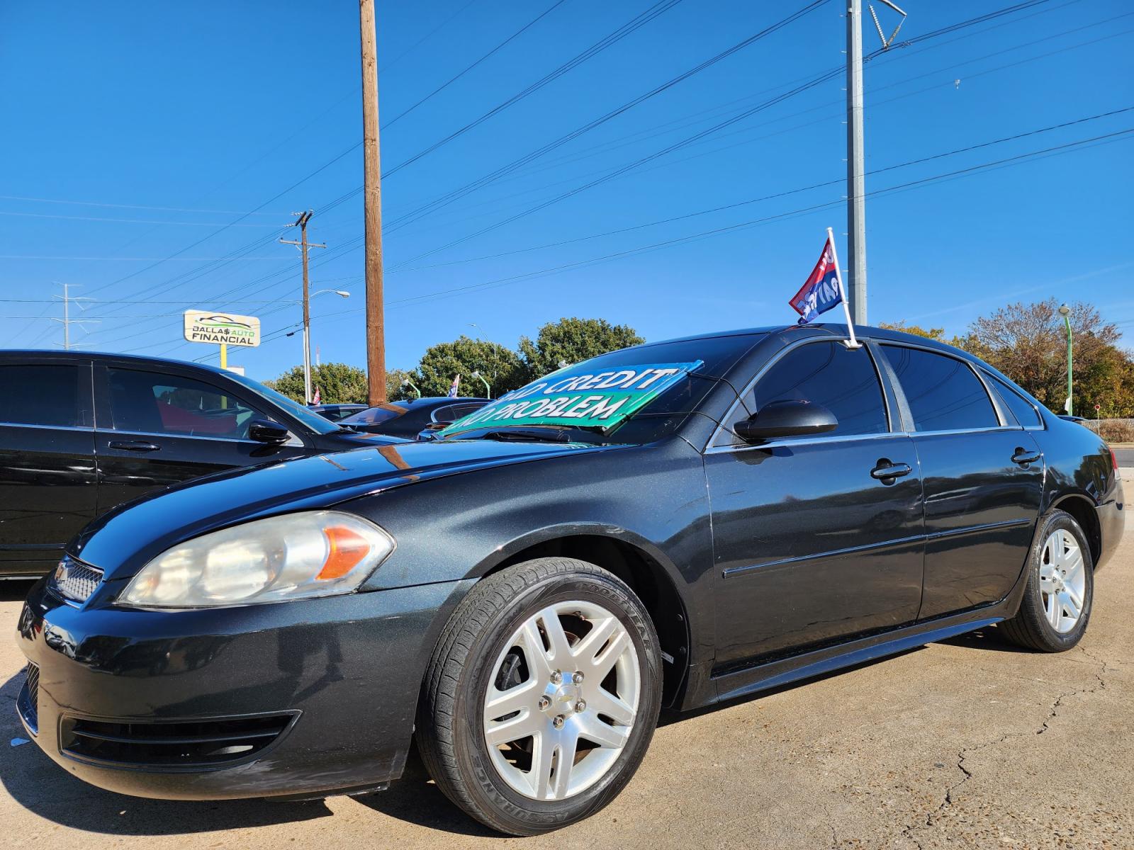 2015 GRAY /BLACK CHEVROLET IMPALA LIMITED LT LIMITED LT (2G1WB5E39F1) , AUTO transmission, located at 2660 S.Garland Avenue, Garland, TX, 75041, (469) 298-3118, 32.885551, -96.655602 - Welcome to DallasAutos4Less, one of the Premier BUY HERE PAY HERE Dealers in the North Dallas Area. We specialize in financing to people with NO CREDIT or BAD CREDIT. We need proof of income, proof of residence, and a ID. Come buy your new car from us today!!rnrnThis is a very clean 2015 CHEVY IMPAL - Photo #7