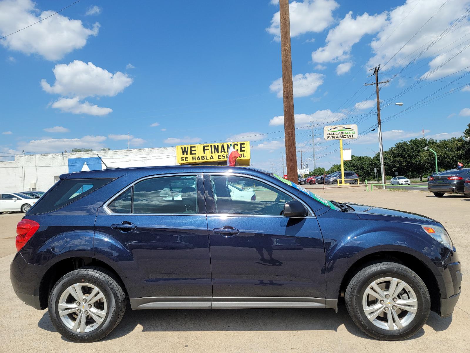 2015 BLUE Chevrolet Equinox LS (2GNALAEK1F1) with an 2.4L L4 DOHC 16V FFV engine, 6-Speed Automatic transmission, located at 2660 S.Garland Avenue, Garland, TX, 75041, (469) 298-3118, 32.885551, -96.655602 - Welcome to DallasAutos4Less, one of the Premier BUY HERE PAY HERE Dealers in the North Dallas Area. We specialize in financing to people with NO CREDIT or BAD CREDIT. We need proof of income, proof of residence, and a ID. Come buy your new car from us today!!rnrnThis is a very well cared for 2015 CH - Photo #2