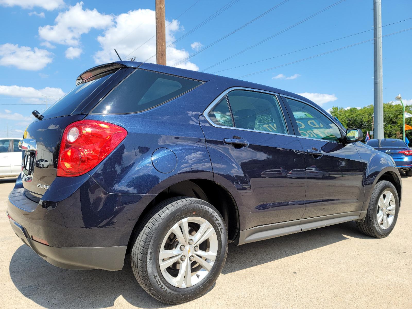 2015 BLUE Chevrolet Equinox LS (2GNALAEK1F1) with an 2.4L L4 DOHC 16V FFV engine, 6-Speed Automatic transmission, located at 2660 S.Garland Avenue, Garland, TX, 75041, (469) 298-3118, 32.885551, -96.655602 - Welcome to DallasAutos4Less, one of the Premier BUY HERE PAY HERE Dealers in the North Dallas Area. We specialize in financing to people with NO CREDIT or BAD CREDIT. We need proof of income, proof of residence, and a ID. Come buy your new car from us today!!rnrnThis is a very well cared for 2015 CH - Photo #3