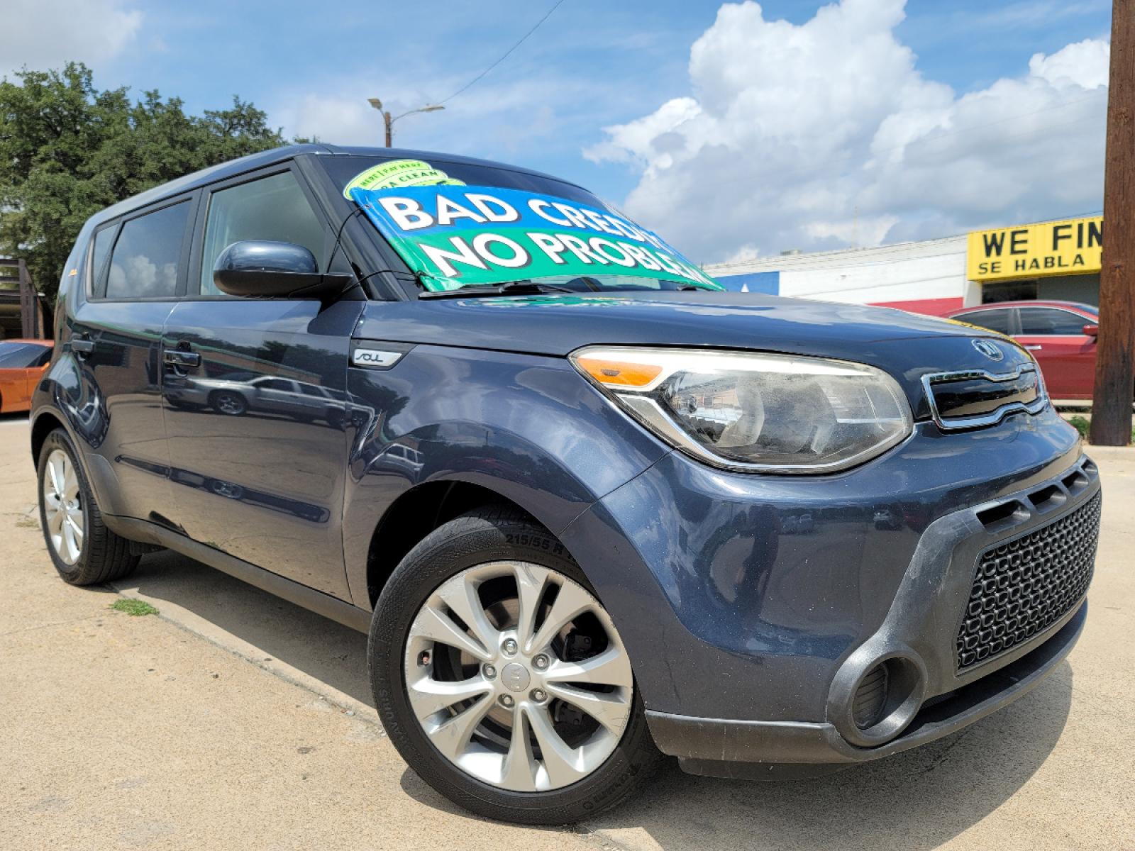 2015 BLUE /BLACK Kia Soul + (KNDJP3A52F7) with an 2.0L L4 DOHC 16V engine, 6-Speed Automatic transmission, located at 2660 S.Garland Avenue, Garland, TX, 75041, (469) 298-3118, 32.885551, -96.655602 - Welcome to DallasAutos4Less, one of the Premier BUY HERE PAY HERE Dealers in the North Dallas Area. We specialize in financing to people with NO CREDIT or BAD CREDIT. We need proof of income, proof of residence, and a ID. Come buy your new car from us today!!rnrnThis is a Very clean 2015 KIA SOUL +! - Photo #0