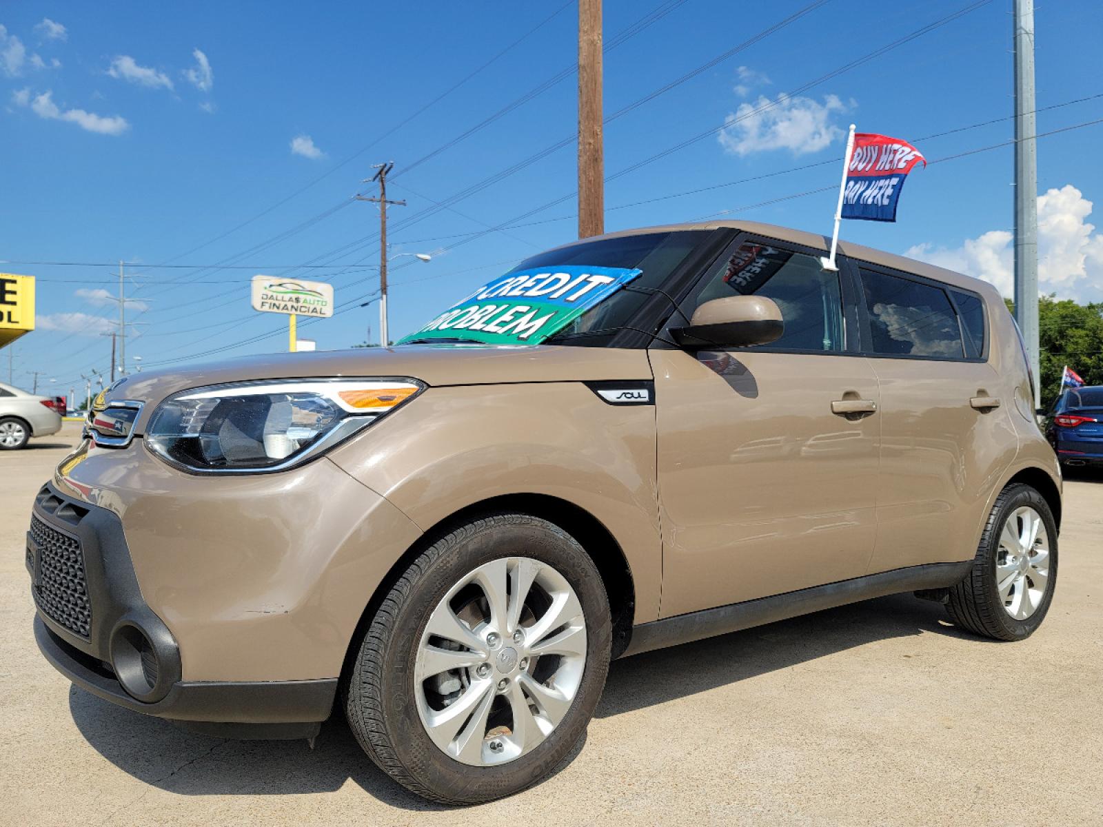 2015 BROWN Kia Soul + (KNDJP3A53F7) with an 2.0L L4 DOHC 16V engine, 6-Speed Automatic transmission, located at 2660 S.Garland Avenue, Garland, TX, 75041, (469) 298-3118, 32.885551, -96.655602 - Welcome to DallasAutos4Less, one of the Premier BUY HERE PAY HERE Dealers in the North Dallas Area. We specialize in financing to people with NO CREDIT or BAD CREDIT. We need proof of income, proof of residence, and a ID. Come buy your new car from us today!!rnrnThis is a Very clean 2015 KIA SOUL +! - Photo #7