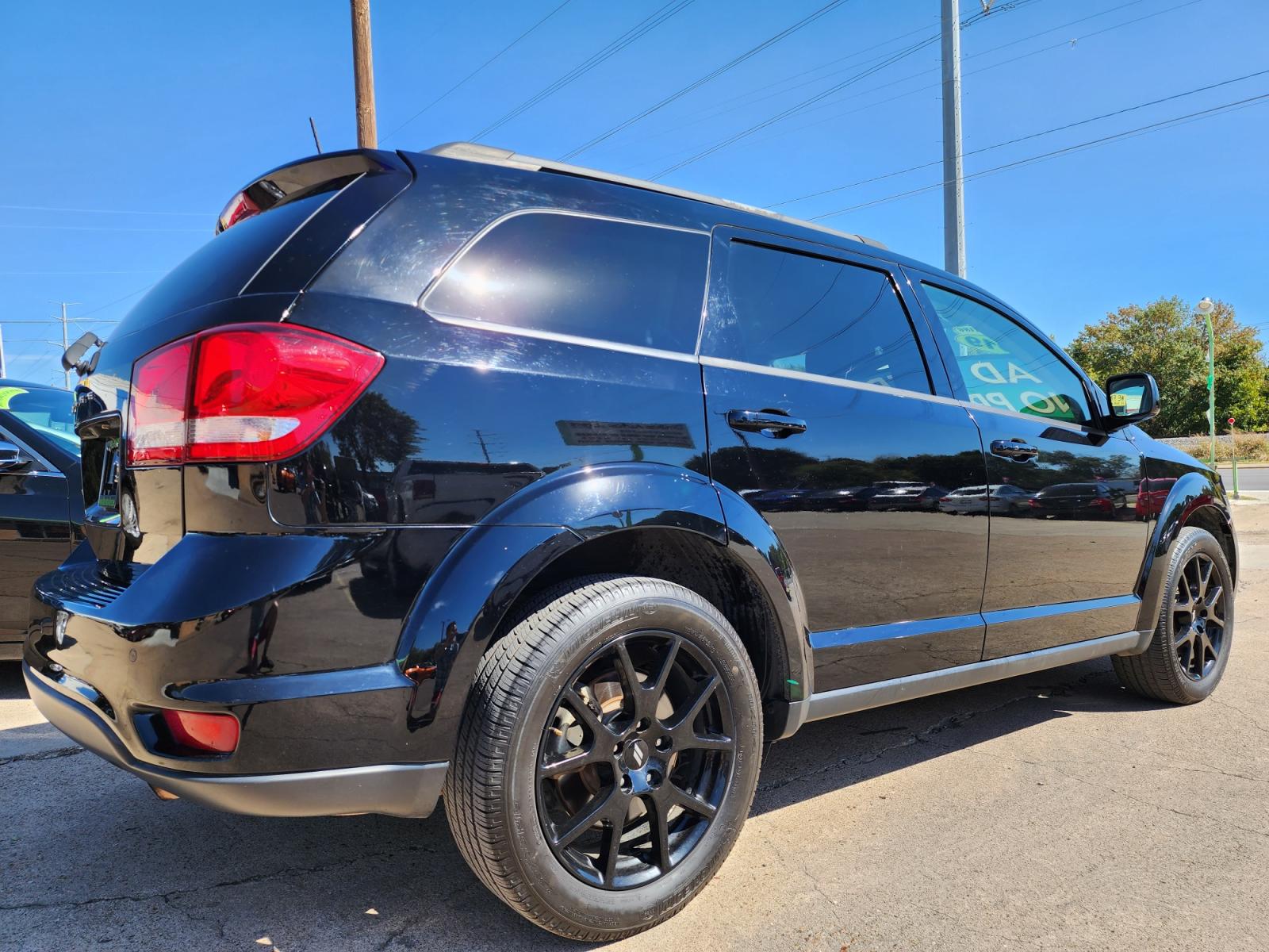 2019 BLACK /BLACK Dodge Journey SE (3C4PDCBB7KT) with an 2.4L L6 DOHC 16V engine, 4A transmission, located at 2660 S.Garland Avenue, Garland, TX, 75041, (469) 298-3118, 32.885551, -96.655602 - Welcome to DallasAutos4Less, one of the Premier BUY HERE PAY HERE Dealers in the North Dallas Area. We specialize in financing to people with NO CREDIT or BAD CREDIT. We need proof of income, proof of residence, and a ID. Come buy your new car from us today!!rnrnThis is a very clean 2019 DODGE JOURN - Photo #3
