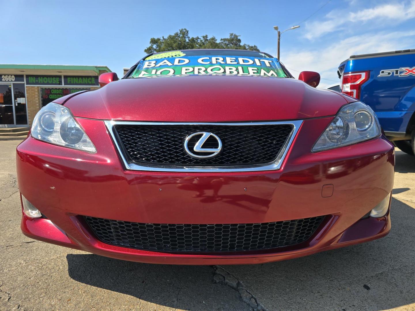 2006 RED Lexus IS (JTHBK262062) with an 2.5L V6 24V DOHC engine, AUTO transmission, located at 2660 S.Garland Avenue, Garland, TX, 75041, (469) 298-3118, 32.885551, -96.655602 - Photo#9
