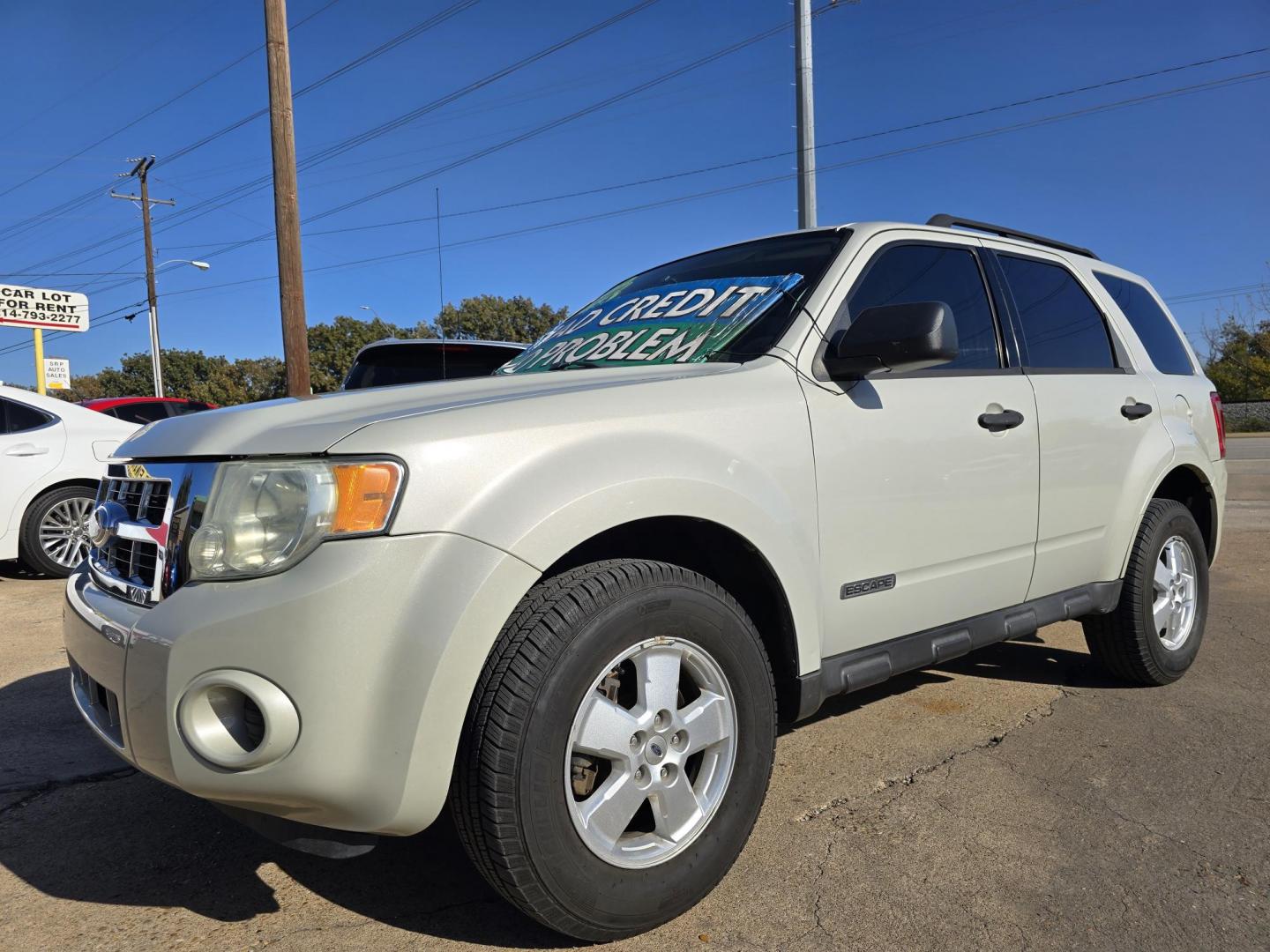 2008 WHITE Ford Escape XLS (1FMCU02Z18K) with an 2.3L L4 DOHC 16V engine, 4-Speed Automatic Overdrive transmission, located at 2660 S.Garland Avenue, Garland, TX, 75041, (469) 298-3118, 32.885551, -96.655602 - Photo#7