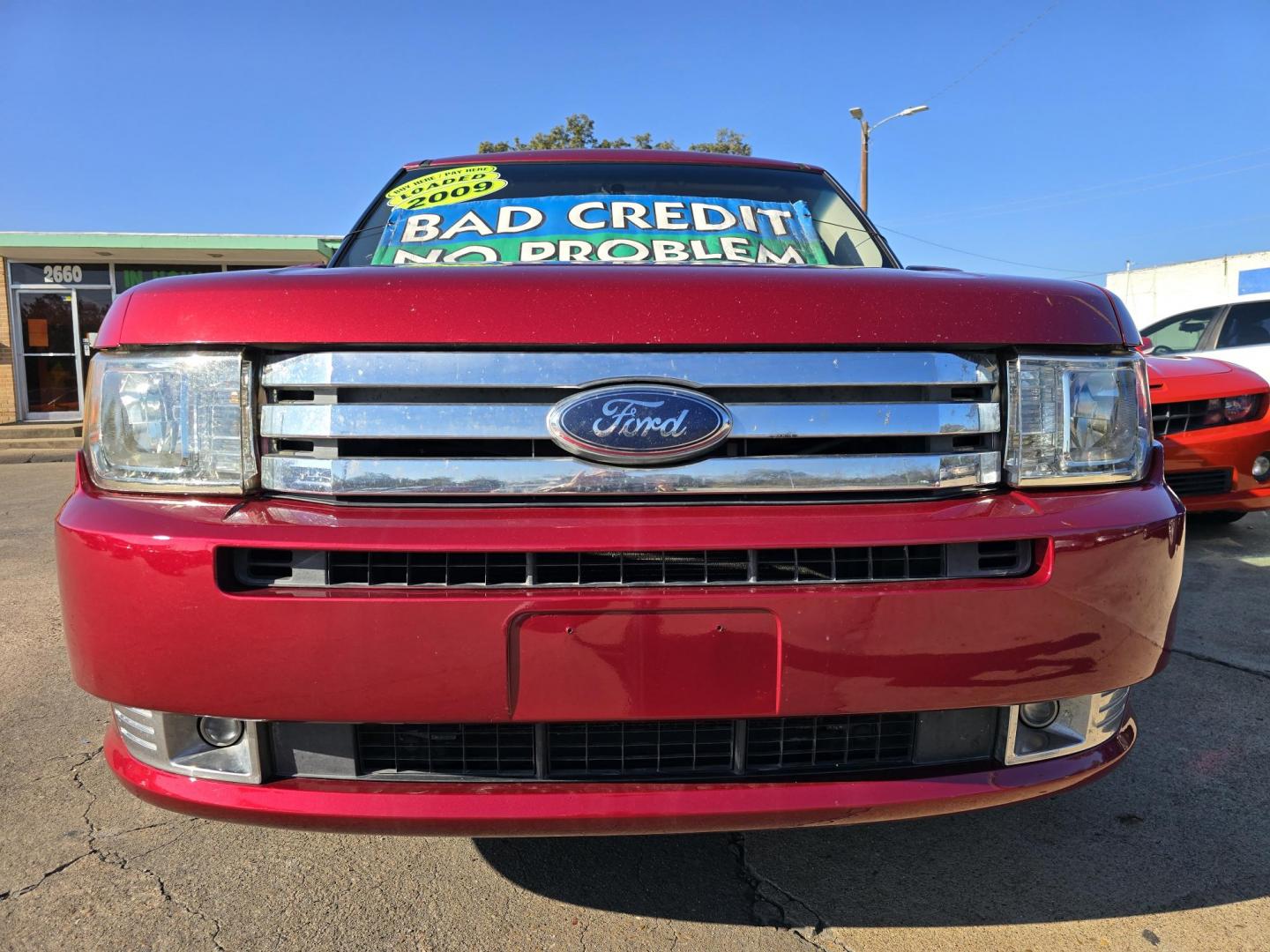 2009 RED Ford Flex SEL (2FMDK52C49B) with an 3.5L V6 DOHC 24V engine, 6-Speed Automatic transmission, located at 2660 S.Garland Avenue, Garland, TX, 75041, (469) 298-3118, 32.885551, -96.655602 - Photo#9