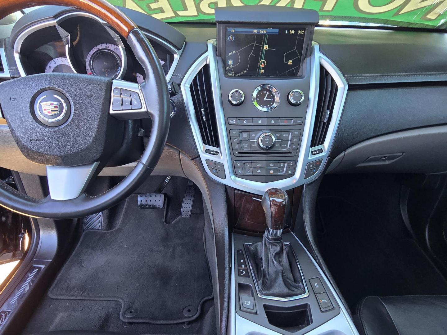 2010 BLACK Cadillac SRX Luxury Collection (3GYFNAEY9AS) with an 3.0L V6 DOHC 24V engine, 6-Speed Automatic transmission, located at 2660 S.Garland Avenue, Garland, TX, 75041, (469) 298-3118, 32.885551, -96.655602 - Photo#14