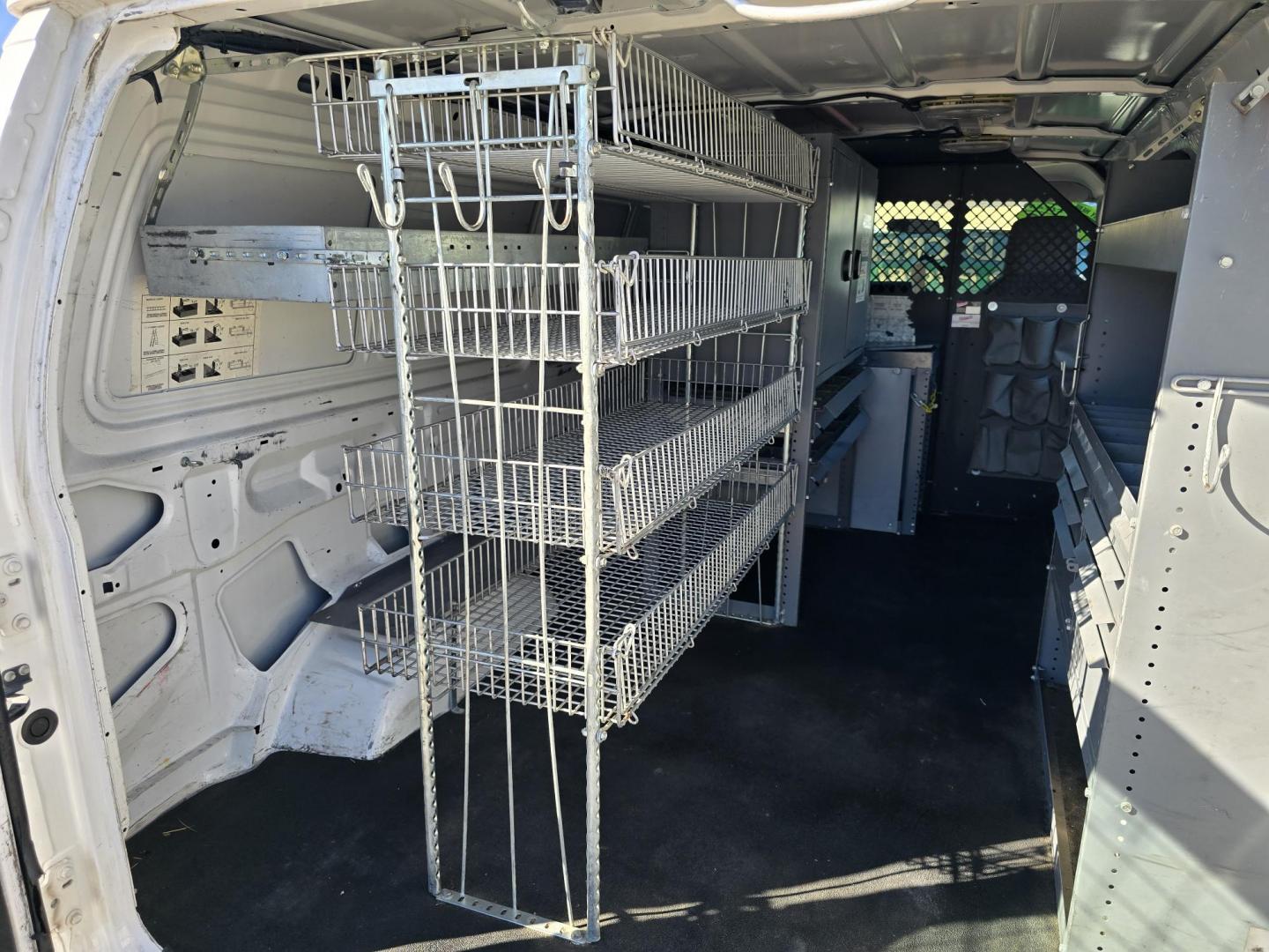 2010 WHITE Ford E-Series Van E-250 (1FTNE2EL6AD) with an 5.4L V8 SOHC 16V engine, 4-Speed Automatic transmission, located at 2660 S.Garland Avenue, Garland, TX, 75041, (469) 298-3118, 32.885551, -96.655602 - CNG FUEL - Photo#6