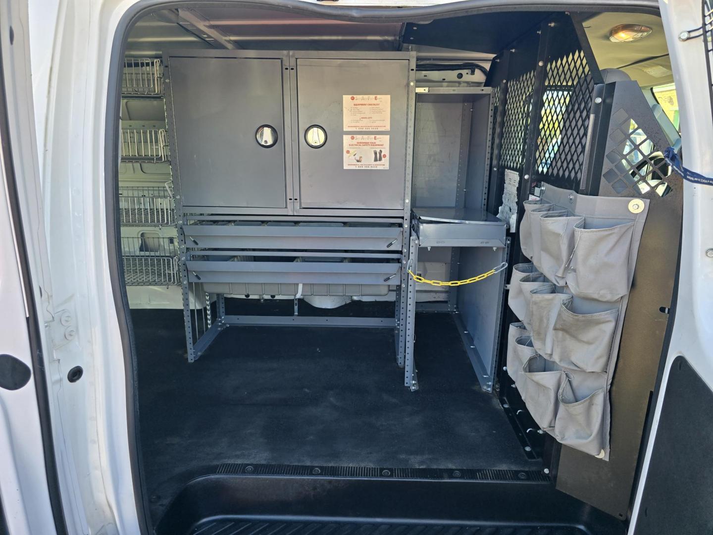 2010 WHITE Ford E-Series Van E-250 (1FTNE2EL6AD) with an 5.4L V8 SOHC 16V engine, 4-Speed Automatic transmission, located at 2660 S.Garland Avenue, Garland, TX, 75041, (469) 298-3118, 32.885551, -96.655602 - CNG FUEL - Photo#13