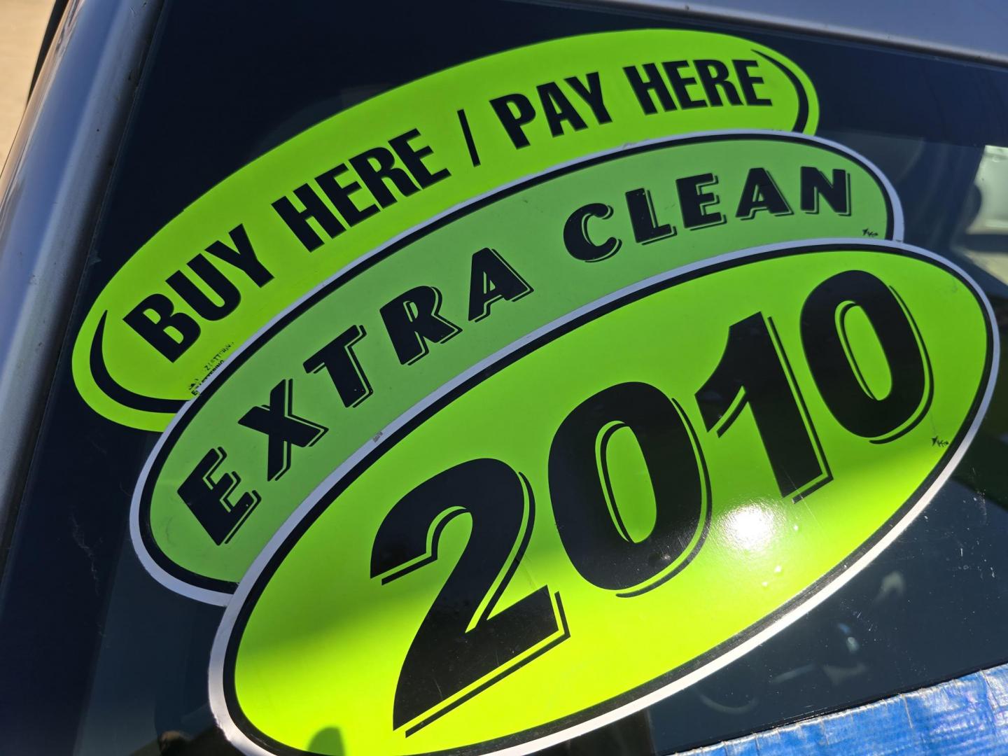 2010 SILVER /BLACK Ford F-150 Lariat SuperCrew 5.5-ft. Bed 2WD (1FTFW1CV3AK) with an 5.4L V8 SOHC 24V FFV engine, 4-Speed Automatic transmission, located at 2660 S.Garland Avenue, Garland, TX, 75041, (469) 298-3118, 32.885551, -96.655602 - Photo#18