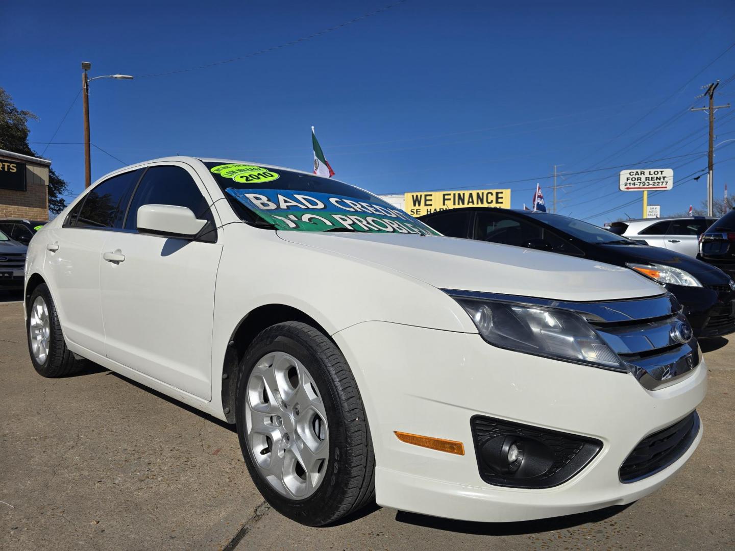 2010 Ford Fusion SE (3FAHP0HG6AR) with an 3.0L V6 DOHC 24V engine, AUTO transmission, located at 2660 S.Garland Avenue, Garland, TX, 75041, (469) 298-3118, 32.885551, -96.655602 - Photo#1