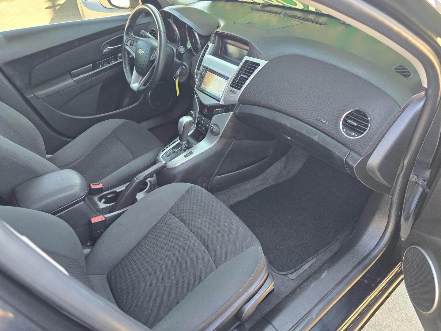 2011 BLACK Chevrolet Cruze LT (1G1PF5S93B7) with an 1.4L L4 DOHC 16V TURBO engine, AUTO transmission, located at 2660 S.Garland Avenue, Garland, TX, 75041, (469) 298-3118, 32.885551, -96.655602 - Photo#18