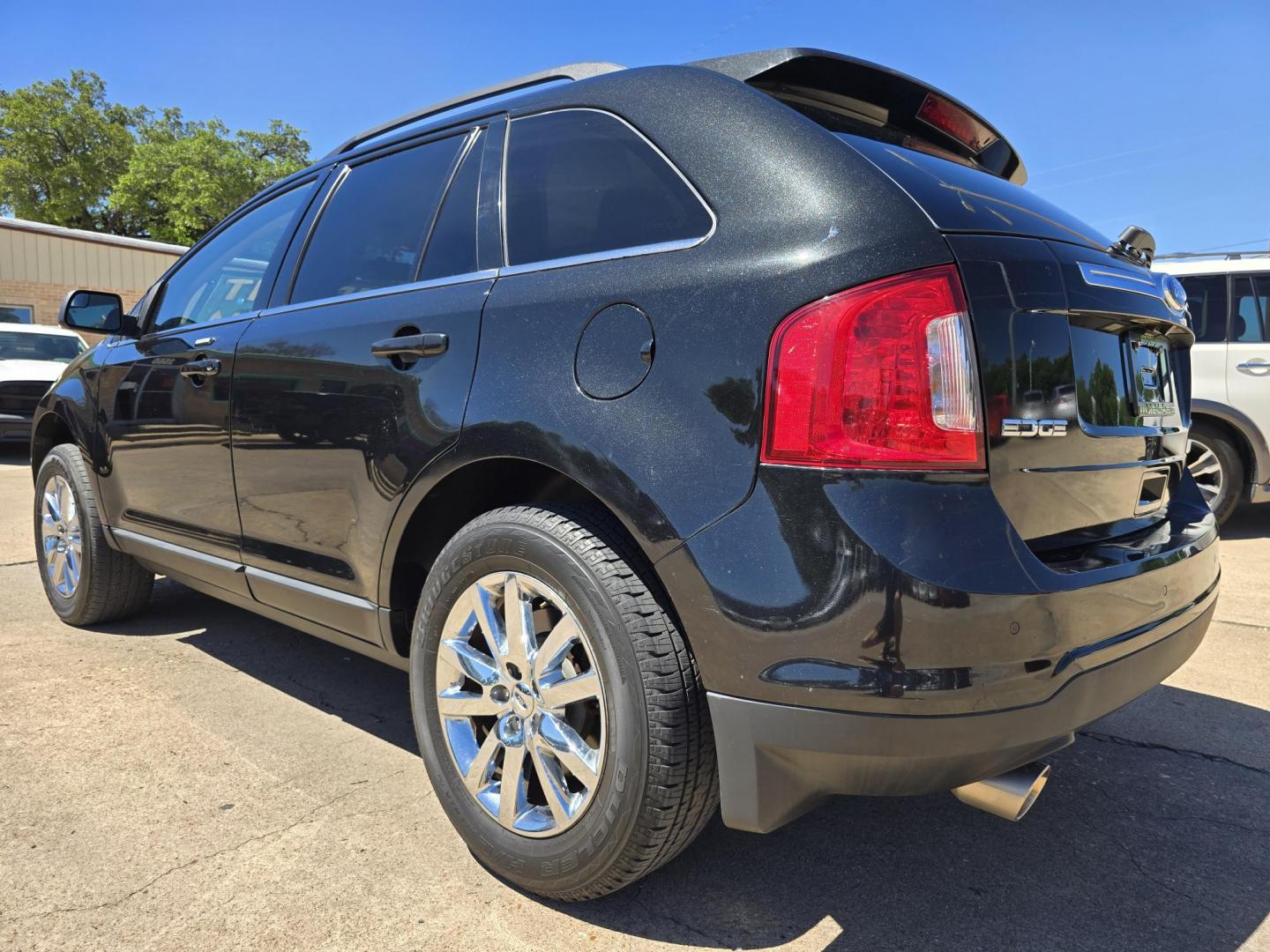 2011 BLACK Ford Edge Limited (2FMDK3KC1BB) with an 3.5L V6 DOHC 24V engine, 6-Speed Automatic transmission, located at 2660 S.Garland Avenue, Garland, TX, 75041, (469) 298-3118, 32.885551, -96.655602 - Photo#5