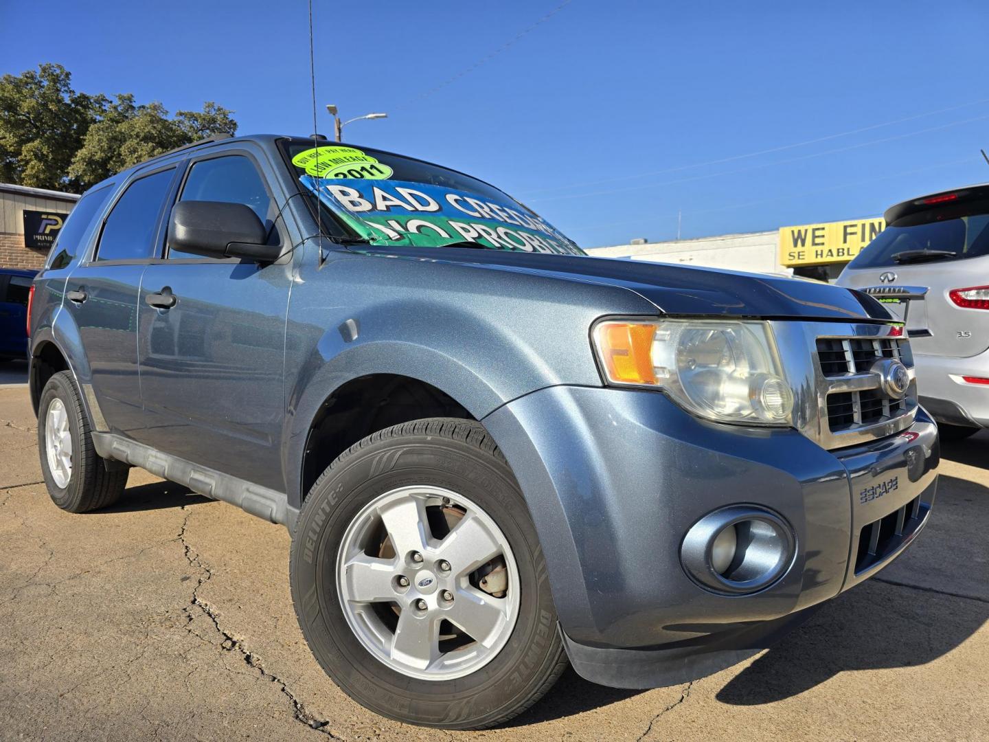 2011 Ford Escape XLT (1FMCU0DG3BK) with an 3.0L V6 DOHC 24V engine, 6-Speed Automatic transmission, located at 2660 S.Garland Avenue, Garland, TX, 75041, (469) 298-3118, 32.885551, -96.655602 - Photo#0