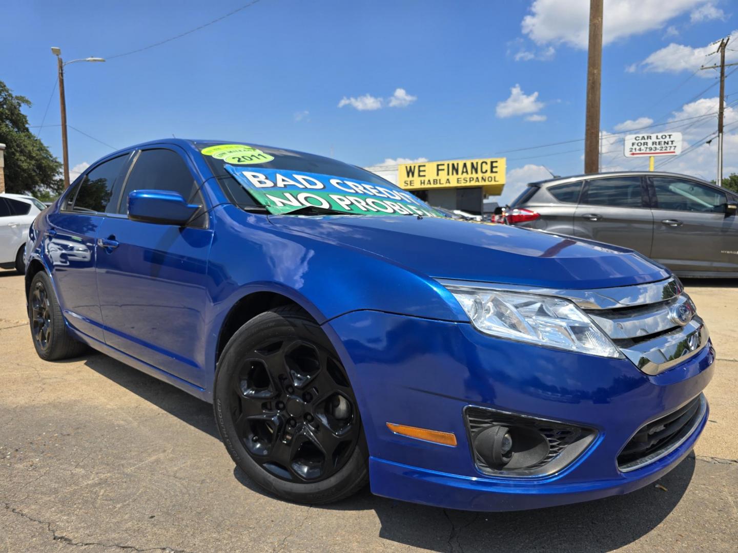 2011 BLUE Ford Fusion I4 SE (3FAHP0HA3BR) with an 2.5L L4 DOHC 16V engine, AUTO transmission, located at 2660 S.Garland Avenue, Garland, TX, 75041, (469) 298-3118, 32.885551, -96.655602 - Photo#0