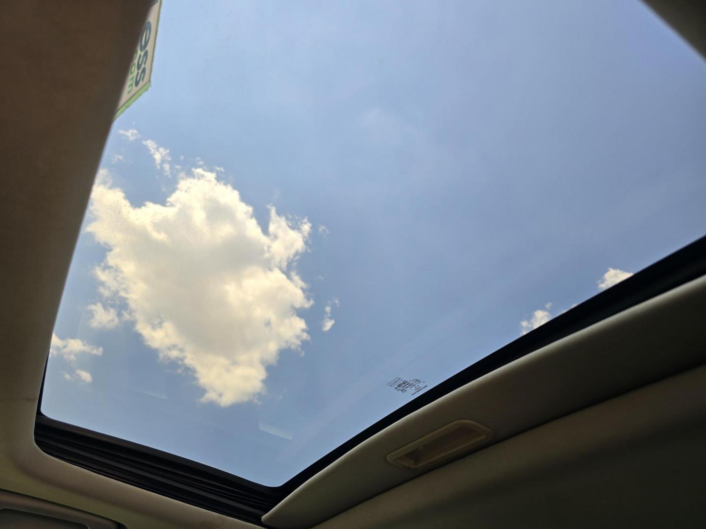 2011 BLUE Ford Fusion I4 SE (3FAHP0HA3BR) with an 2.5L L4 DOHC 16V engine, AUTO transmission, located at 2660 S.Garland Avenue, Garland, TX, 75041, (469) 298-3118, 32.885551, -96.655602 - Photo#14