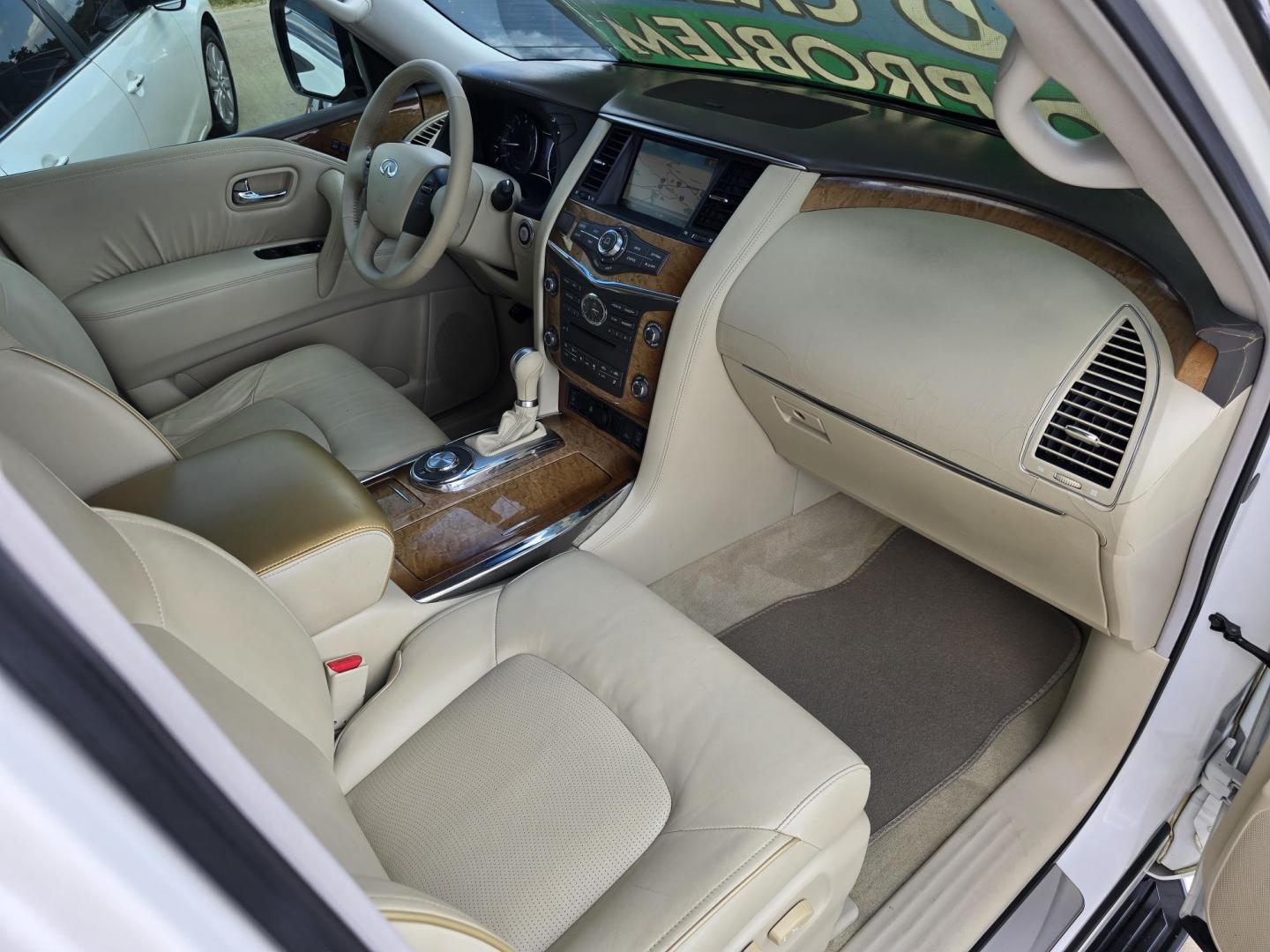 2011 DIAMOND WHITE Infiniti QX56 (JN8AZ2NF5B9) with an 5.6L V8 DOHC 32V engine, 5-Speed Auto transmission, located at 2660 S.Garland Avenue, Garland, TX, 75041, (469) 298-3118, 32.885551, -96.655602 - Photo#24