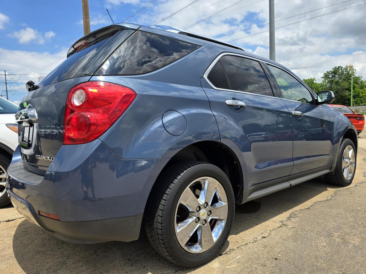 2012 BLUE Chevrolet Equinox LTZ (2GNALFEK8C6) with an 2.4L L4 DOHC 16V engine, 6-Speed Automatic transmission, located at 2660 S.Garland Avenue, Garland, TX, 75041, (469) 298-3118, 32.885551, -96.655602 - Photo#3