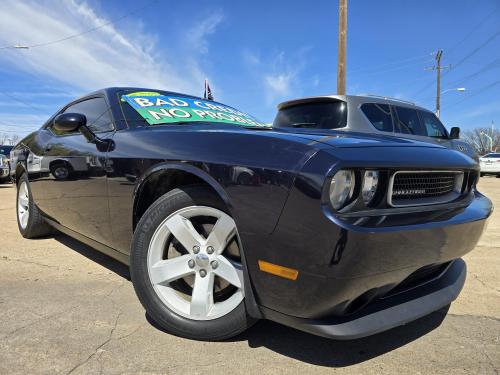 2012 Dodge Challenger SXT Coupe