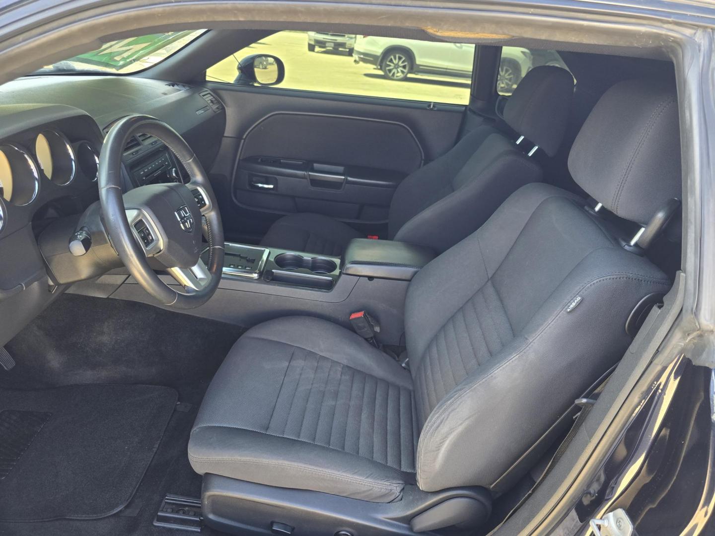 2012 BLUE /BLACK Dodge Challenger SXT (2C3CDYAG3CH) with an 3.6L V6 DOHC 24V engine, 4-Speed Automatic transmission, located at 2660 S.Garland Avenue, Garland, TX, 75041, (469) 298-3118, 32.885551, -96.655602 - Photo#11