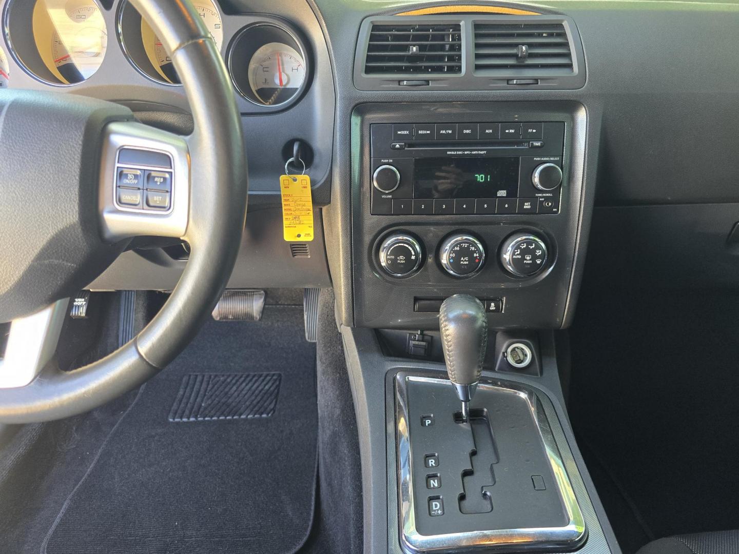 2012 BLUE /BLACK Dodge Challenger SXT (2C3CDYAG3CH) with an 3.6L V6 DOHC 24V engine, 4-Speed Automatic transmission, located at 2660 S.Garland Avenue, Garland, TX, 75041, (469) 298-3118, 32.885551, -96.655602 - Photo#13