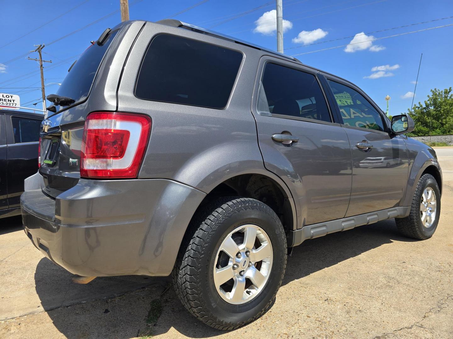 2012 WHITE Ford Escape Limited (1FMCU0EGXCK) with an 3.0L V6 DOHC 24V engine, 6-Speed Automatic transmission, located at 2660 S.Garland Avenue, Garland, TX, 75041, (469) 298-3118, 32.885551, -96.655602 - Photo#3