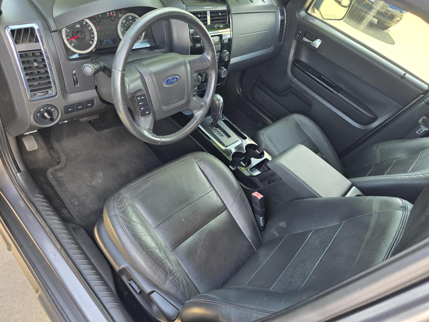 2012 WHITE Ford Escape Limited (1FMCU0EGXCK) with an 3.0L V6 DOHC 24V engine, 6-Speed Automatic transmission, located at 2660 S.Garland Avenue, Garland, TX, 75041, (469) 298-3118, 32.885551, -96.655602 - Photo#10