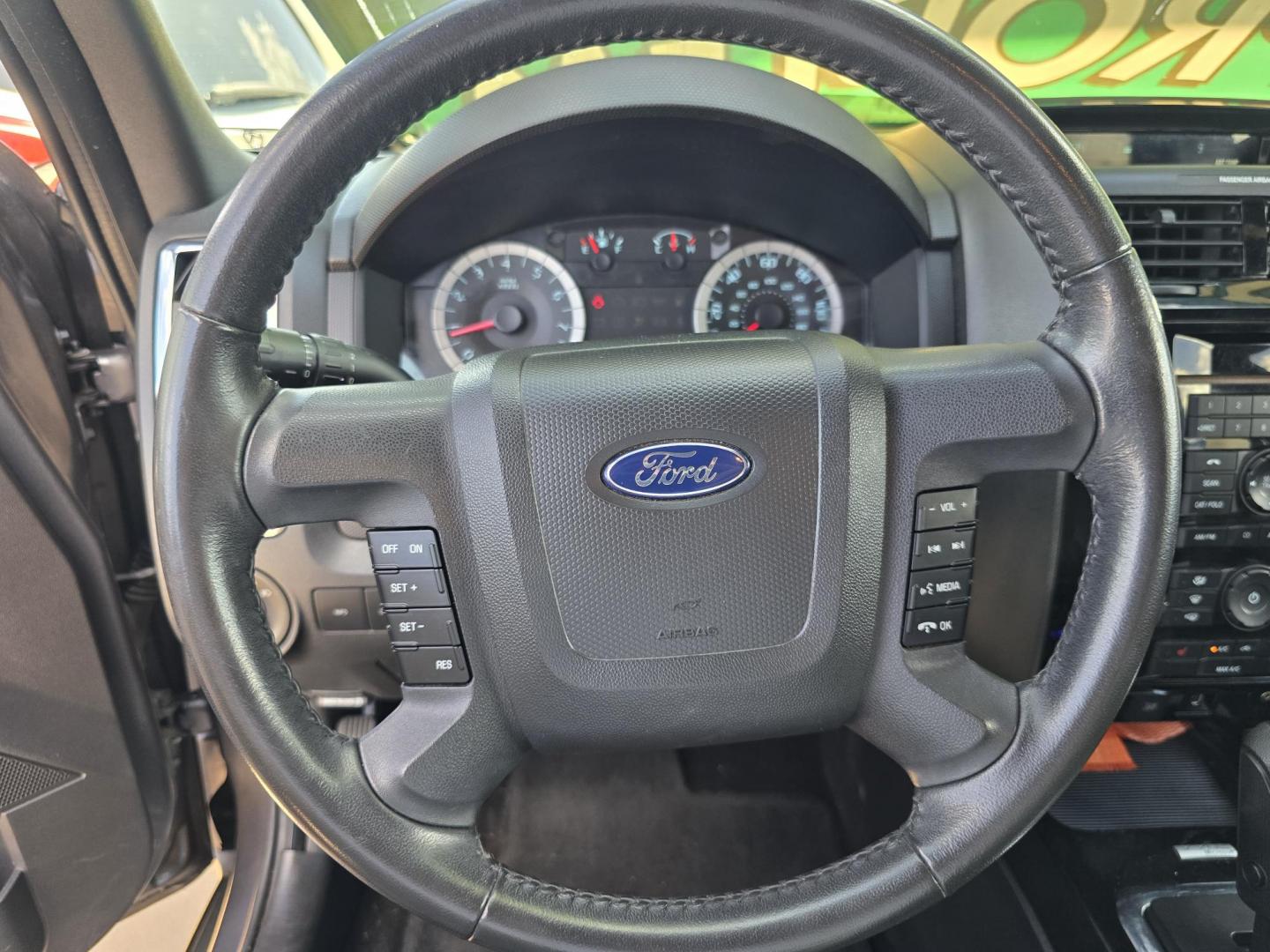 2012 WHITE Ford Escape Limited (1FMCU0EGXCK) with an 3.0L V6 DOHC 24V engine, 6-Speed Automatic transmission, located at 2660 S.Garland Avenue, Garland, TX, 75041, (469) 298-3118, 32.885551, -96.655602 - Photo#12
