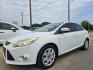 2012 WHITE Ford Focus SE (1FAHP3F21CL) with an 2.0L L4 DOHC 16V engine, AUTO transmission, located at 2660 S.Garland Avenue, Garland, TX, 75041, (469) 298-3118, 32.885551, -96.655602 - Photo#7