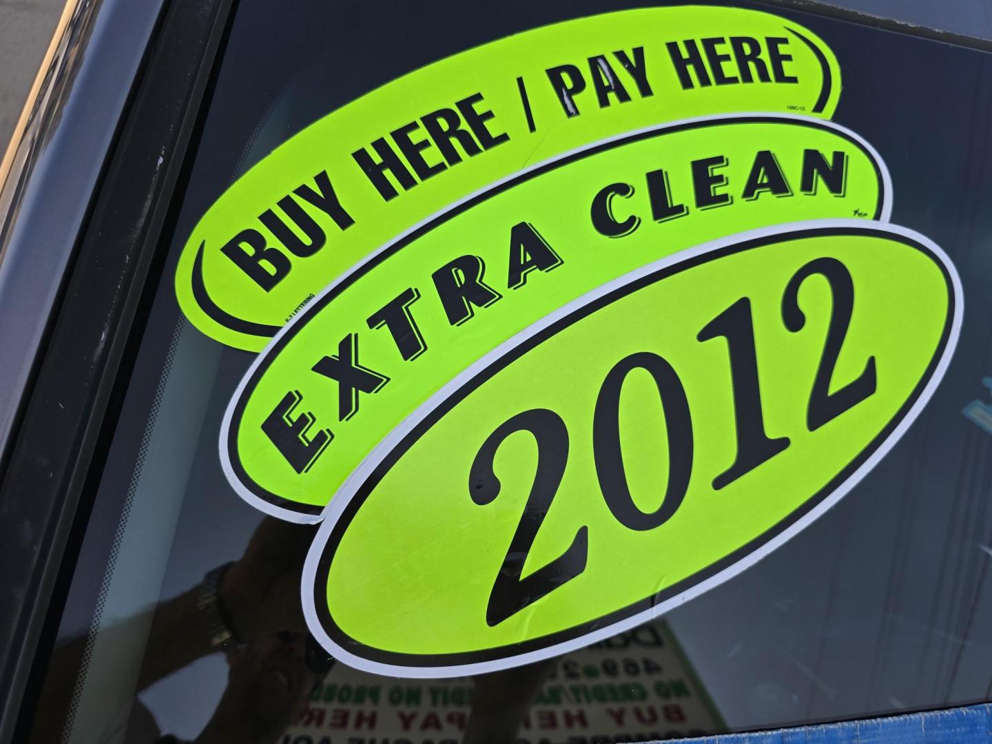 2012 GRAY Hyundai Sonata SE (5NPEC4AB9CH) with an 2.0L L4 DOHC 16V engine, 6-Speed Automatic transmission, located at 2660 S.Garland Avenue, Garland, TX, 75041, (469) 298-3118, 32.885551, -96.655602 - Photo#19