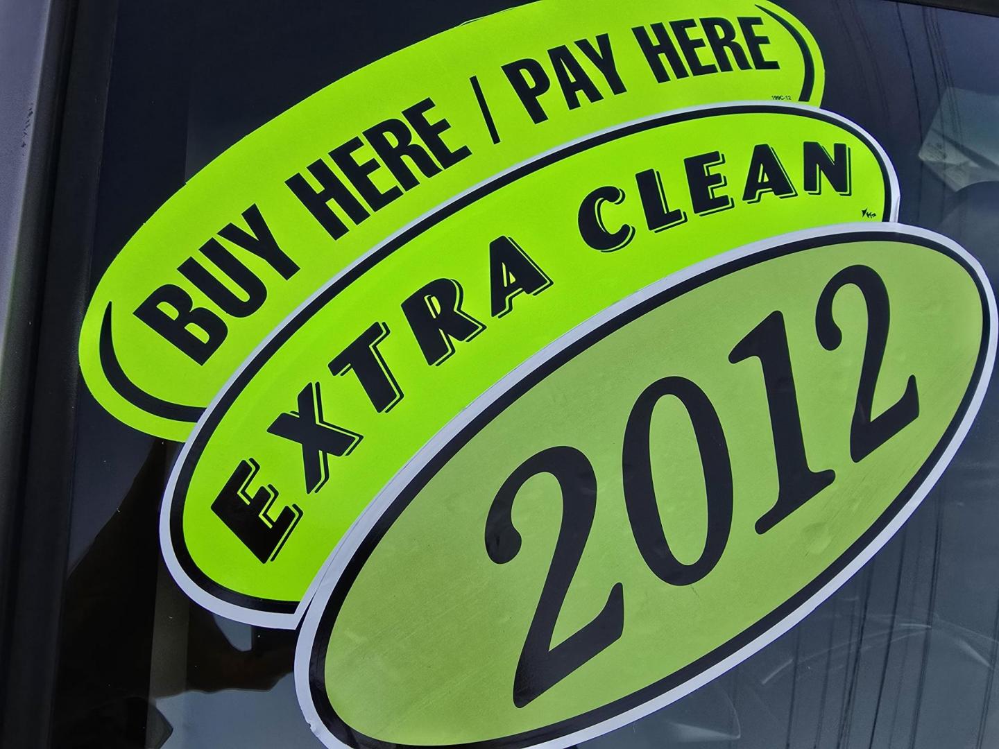 2012 Hyundai Tucson GLS (KM8JU3AC6CU) with an 2.4L L4 DOHC 16V engine, 6-Speed Automatic transmission, located at 2660 S.Garland Avenue, Garland, TX, 75041, (469) 298-3118, 32.885551, -96.655602 - Photo#18