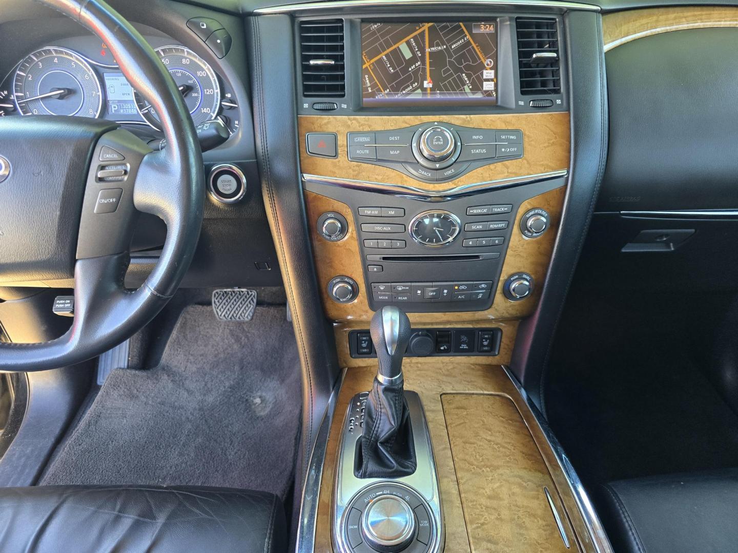 2012 BLACK Infiniti QX56 4WD (JN8AZ2NE7C9) with an 5.6L V8 DOHC 32V engine, 5-Speed Automatic transmission, located at 2660 S.Garland Avenue, Garland, TX, 75041, (469) 298-3118, 32.885551, -96.655602 - Photo#14