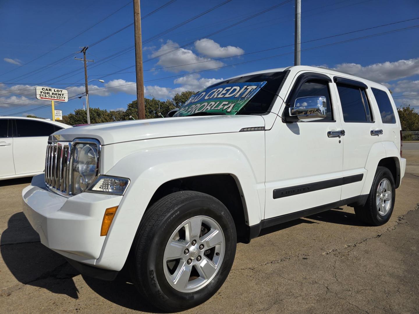 2012 WHITE Jeep Liberty Sport (1C4PJLAK8CW) with an 3.7L V6 SOHC 12V engine, 4-Speed Automatic transmission, located at 2660 S.Garland Avenue, Garland, TX, 75041, (469) 298-3118, 32.885551, -96.655602 - Photo#7