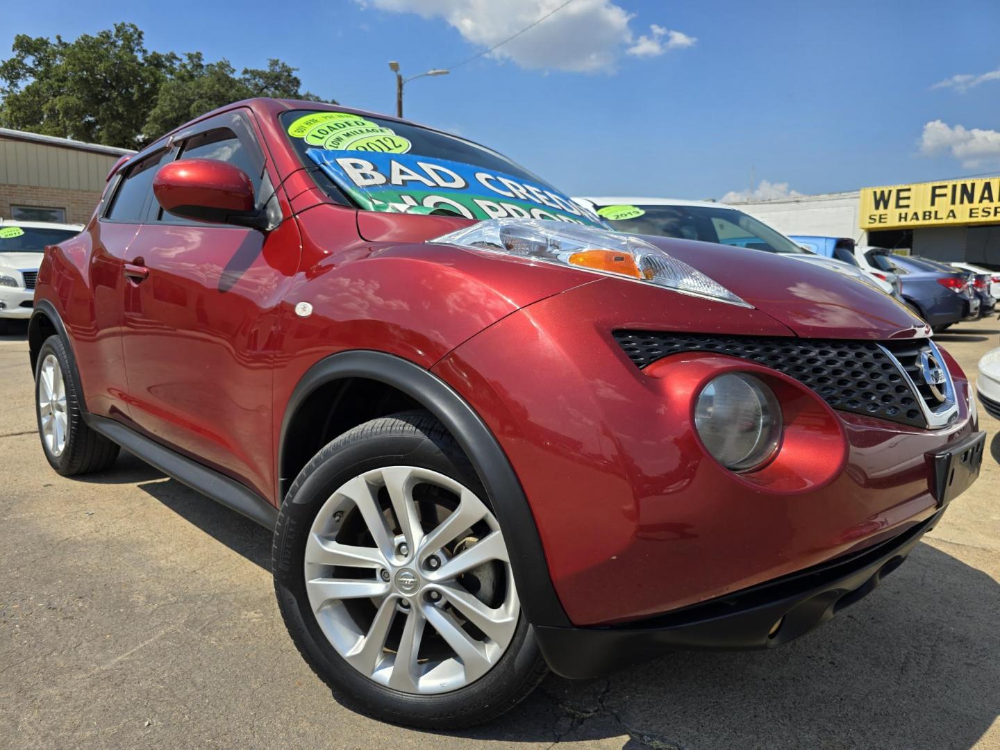 2012 RED /BLACK Nissan Juke SL (JN8AF5MR0CT) with an 1.6L L4 DOHC 16V engine, Continuously Variable Transmission transmission, located at 2660 S.Garland Avenue, Garland, TX, 75041, (469) 298-3118, 32.885551, -96.655602 - Photo#0