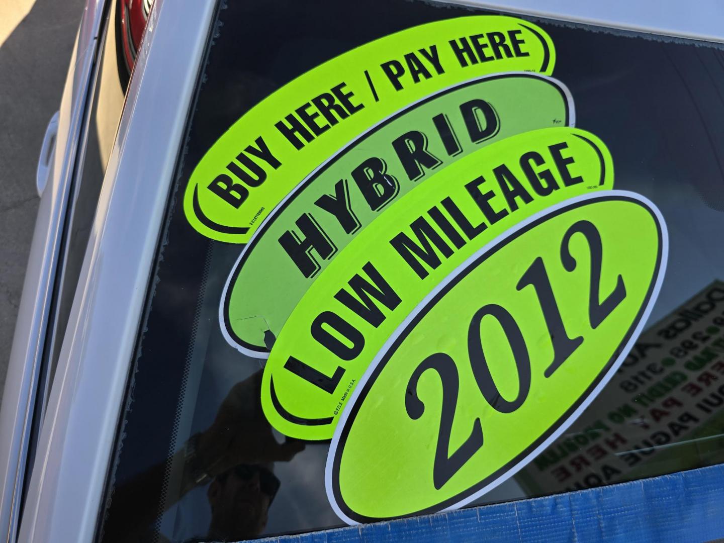 2012 WHITE Toyota Camry Hybrid LE (4T1BD1FK4CU) with an 2.5L L4 DOHC 16V HYBRID engine, Continuously Variable Transmission transmission, located at 2660 S.Garland Avenue, Garland, TX, 75041, (469) 298-3118, 32.885551, -96.655602 - Photo#22