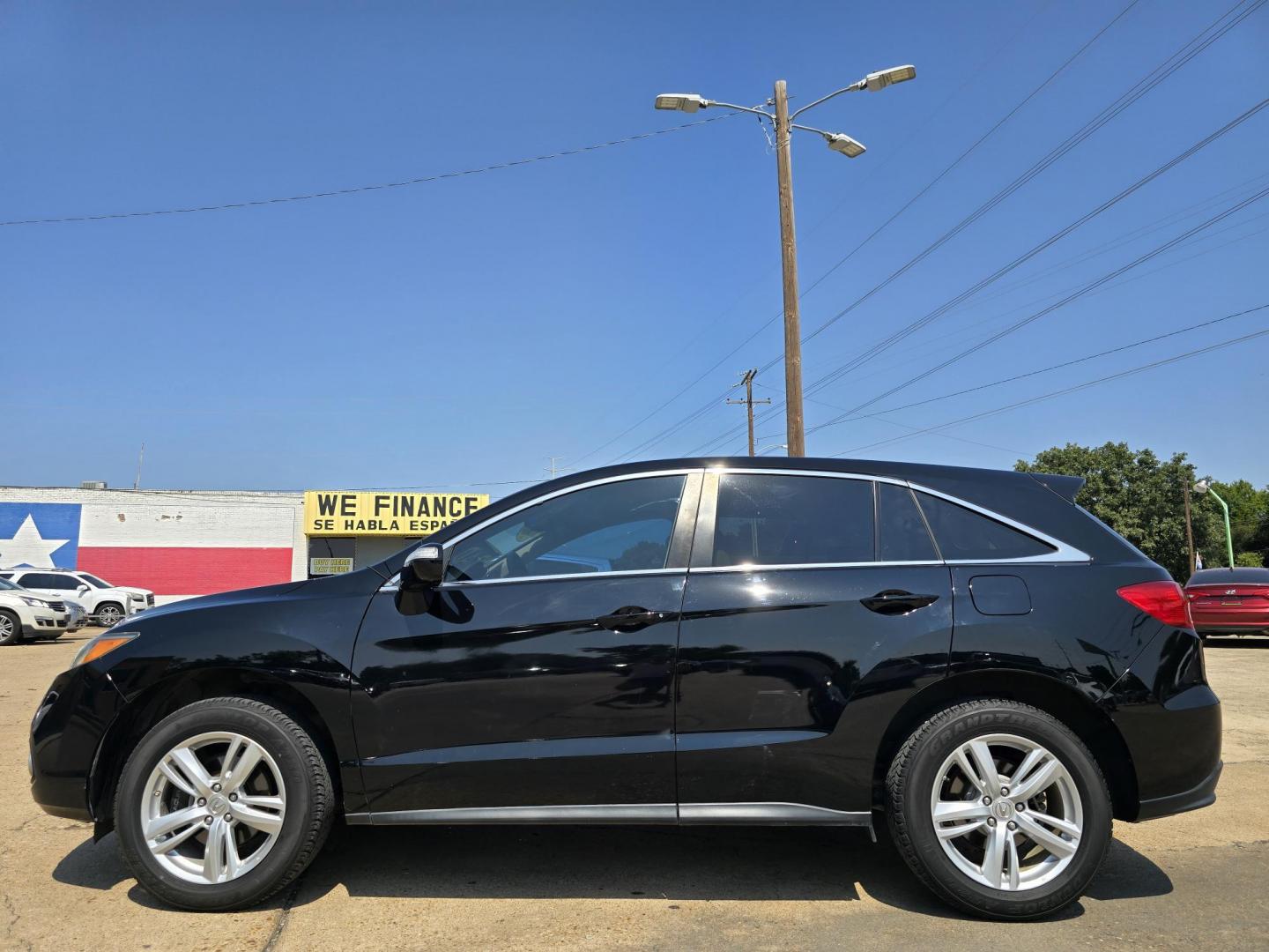 2013 BLACK Acura RDX Technology Package (5J8TB3H55DL) with an 2.3L L4 DOHC 16V engine, 6-Speed Automatic transmission, located at 2660 S.Garland Avenue, Garland, TX, 75041, (469) 298-3118, 32.885551, -96.655602 - Welcome to DallasAutos4Less, one of the Premier BUY HERE PAY HERE Dealers in the North Dallas Area. We specialize in financing to people with NO CREDIT or BAD CREDIT. We need proof of income, proof of residence, and a ID. Come buy your new car from us today!! This is a very well cared for 2013 AC - Photo#6