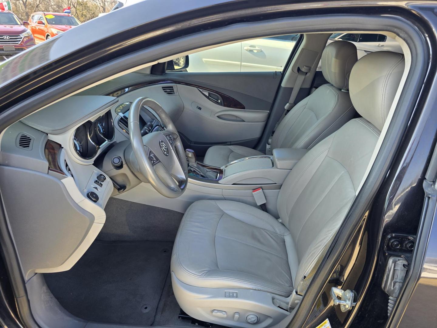 2013 BLACK Buick LaCrosse Leather Package (1G4GC5ER1DF) with an 2.4L L4 DOHC 16V engine, 6-Speed Automatic transmission, located at 2660 S.Garland Avenue, Garland, TX, 75041, (469) 298-3118, 32.885551, -96.655602 - Photo#11