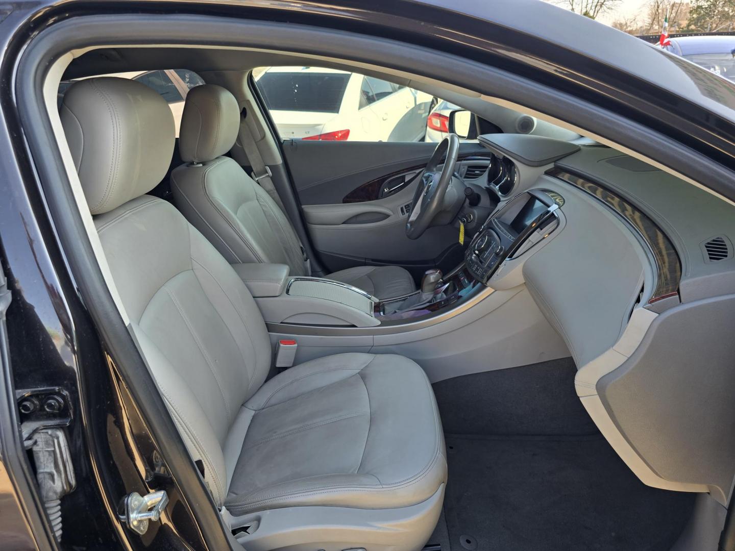 2013 BLACK Buick LaCrosse Leather Package (1G4GC5ER1DF) with an 2.4L L4 DOHC 16V engine, 6-Speed Automatic transmission, located at 2660 S.Garland Avenue, Garland, TX, 75041, (469) 298-3118, 32.885551, -96.655602 - Photo#18