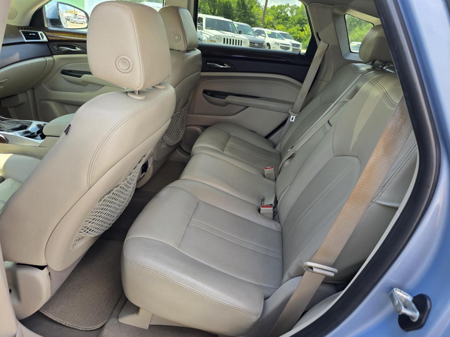 2013 BLUE Cadillac SRX (3GYFNGE38DS) with an 3.6L V6 DOHC 24V FFV engine, 6-Speed Automatic transmission, located at 2660 S.Garland Avenue, Garland, TX, 75041, (469) 298-3118, 32.885551, -96.655602 - Photo#19